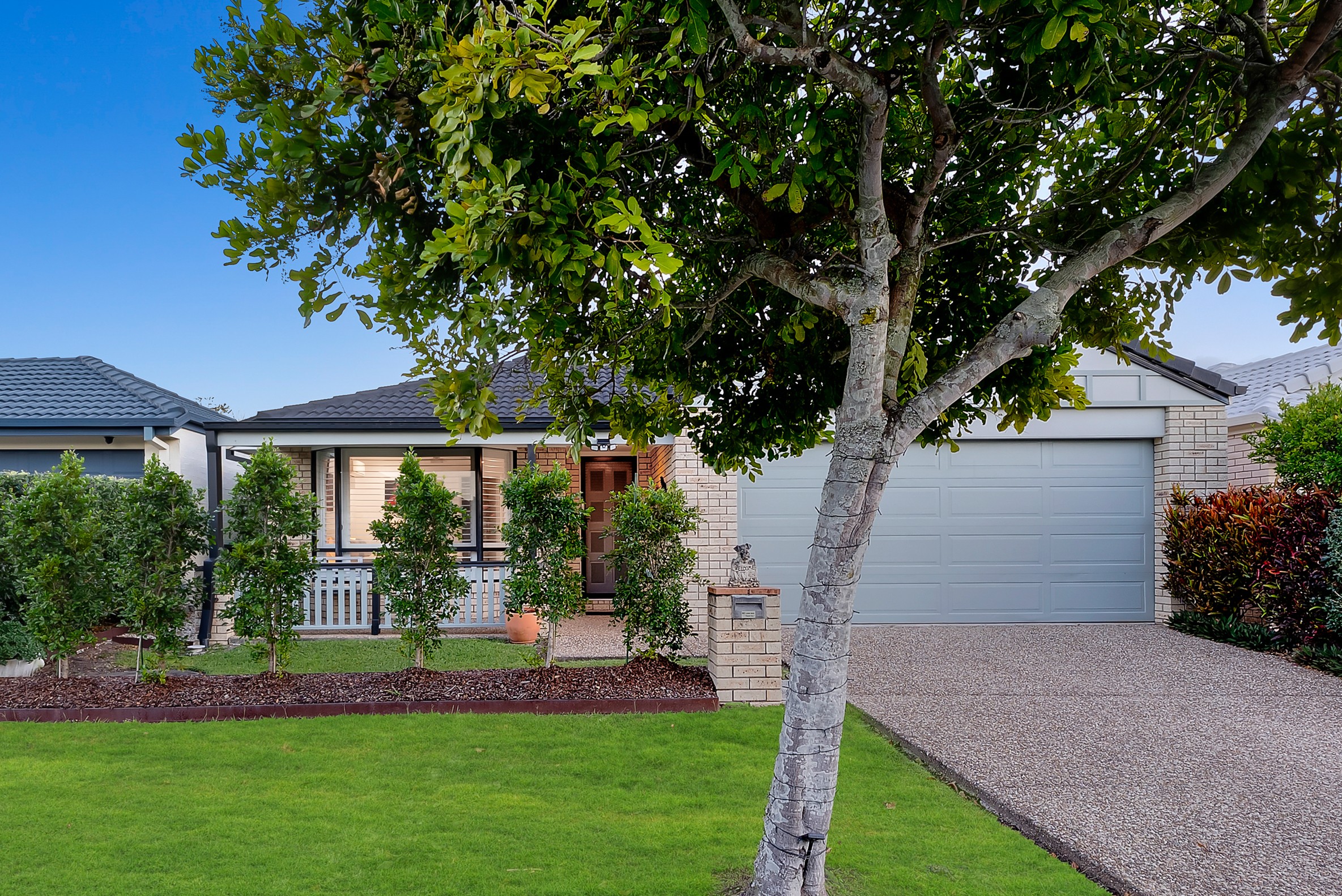 14 Whitfield Crescent, North Lakes, QLD 4509