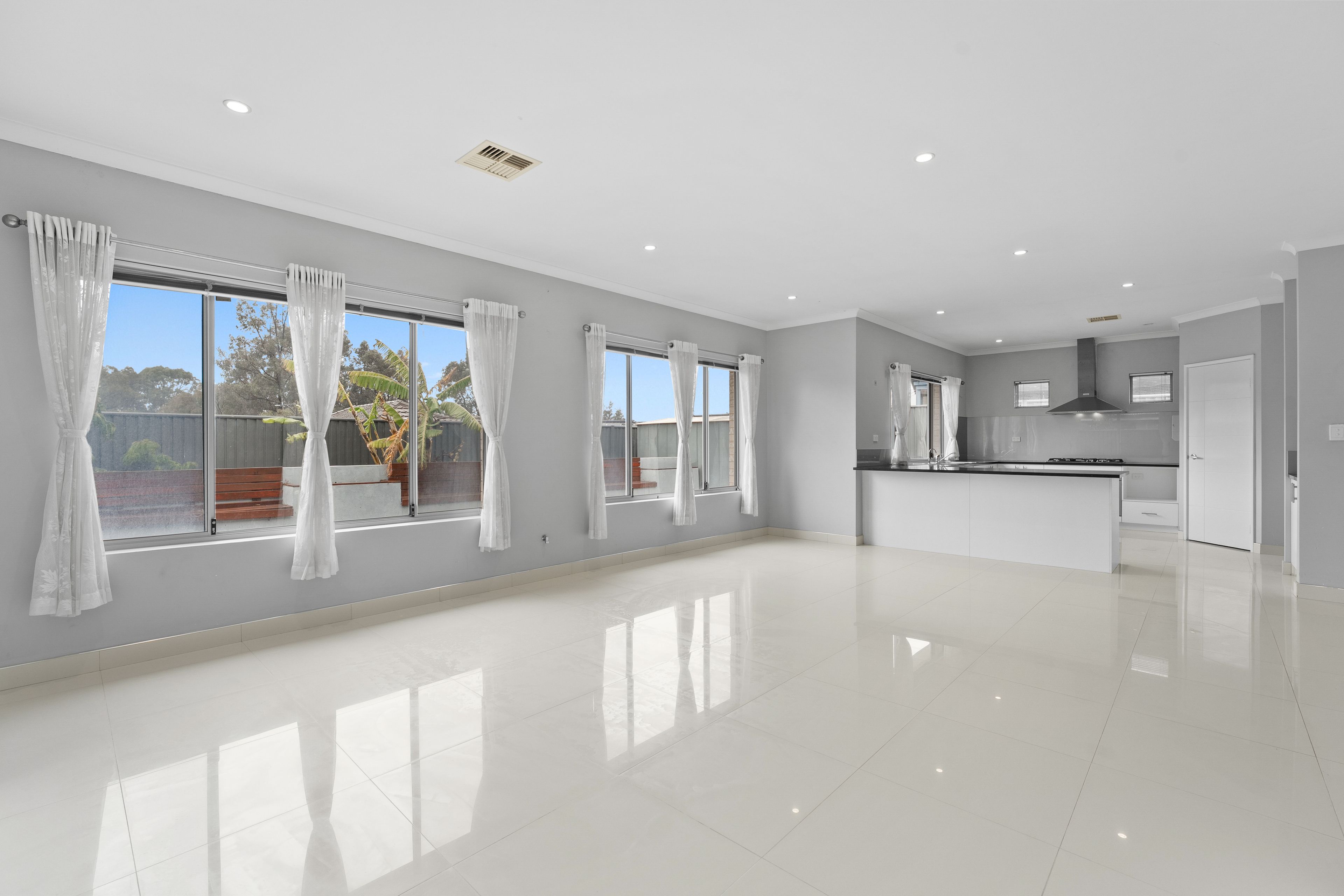 10 Sahara Drive — photo 15 of 30