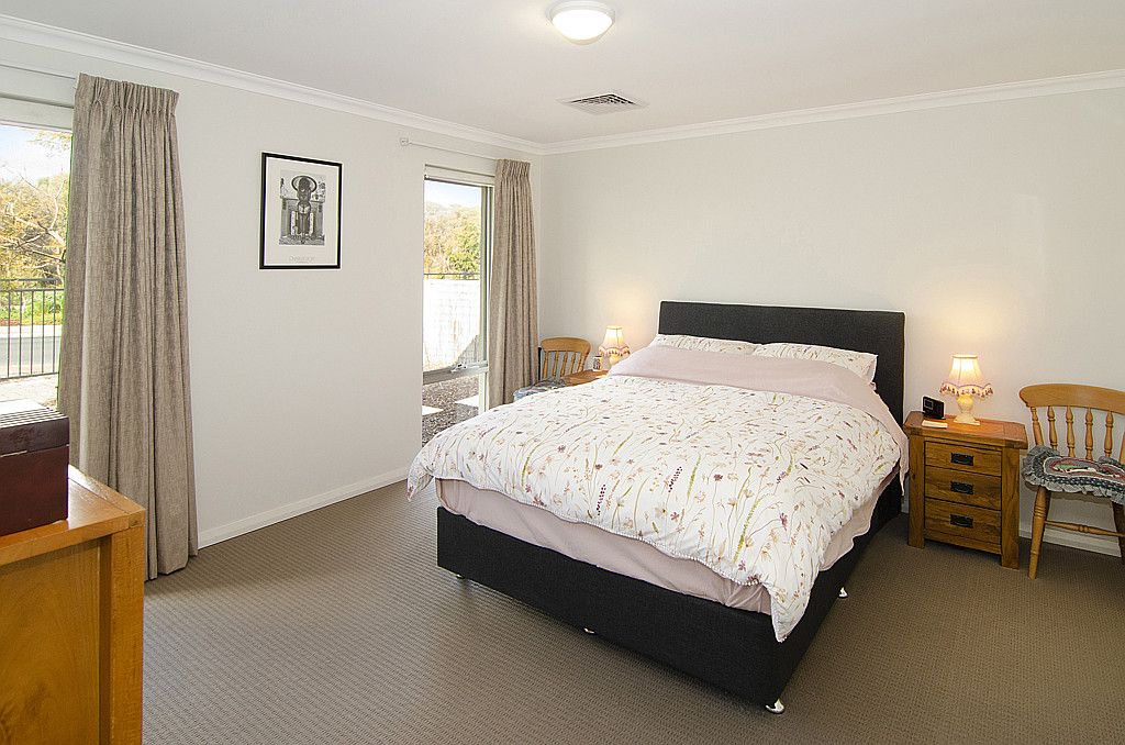 135 St Michaels Parkway, Dunsborough, WA 6281