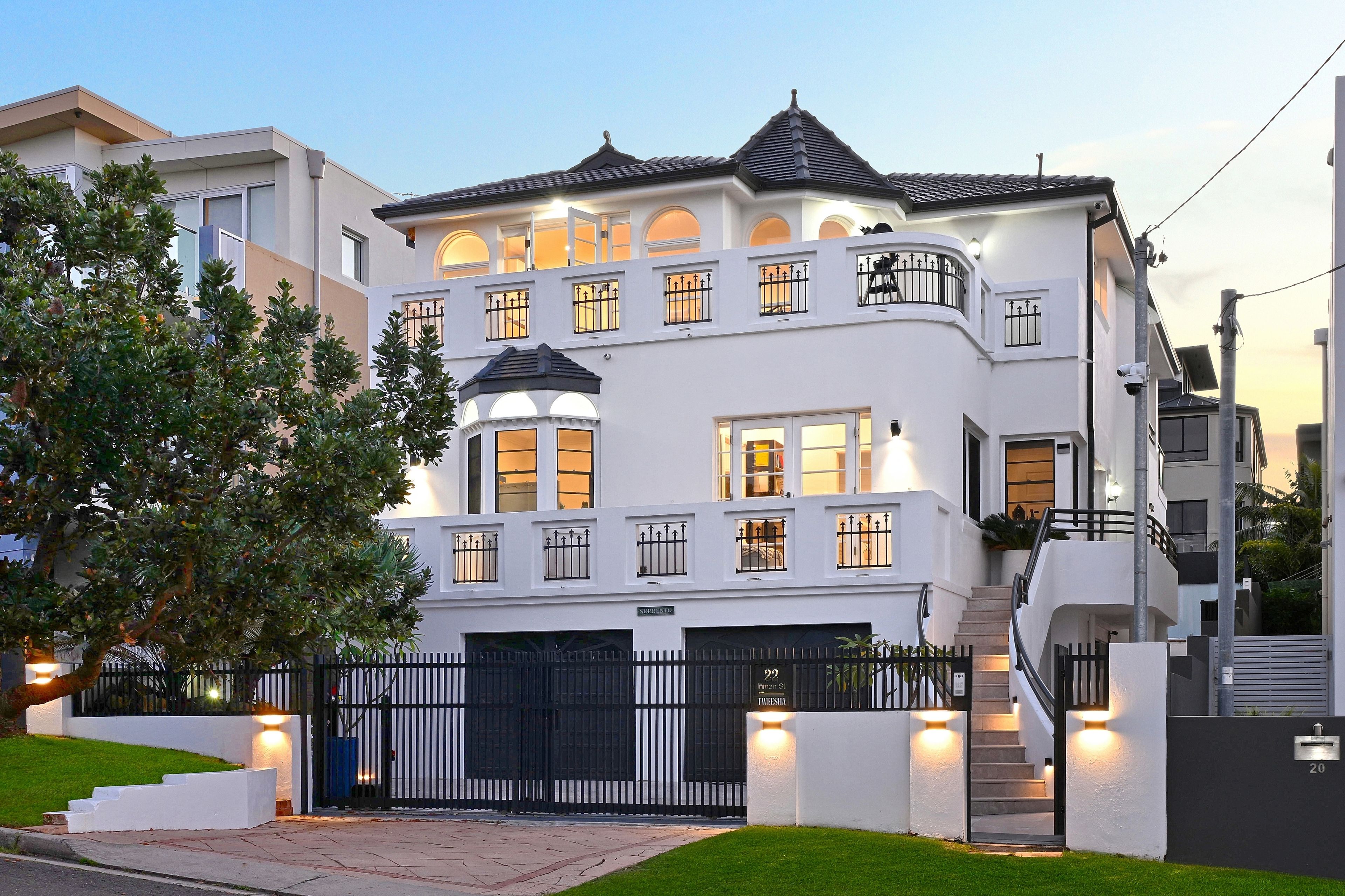 22 Inman Street — photo from Ray White Eastern Beaches Coogee
