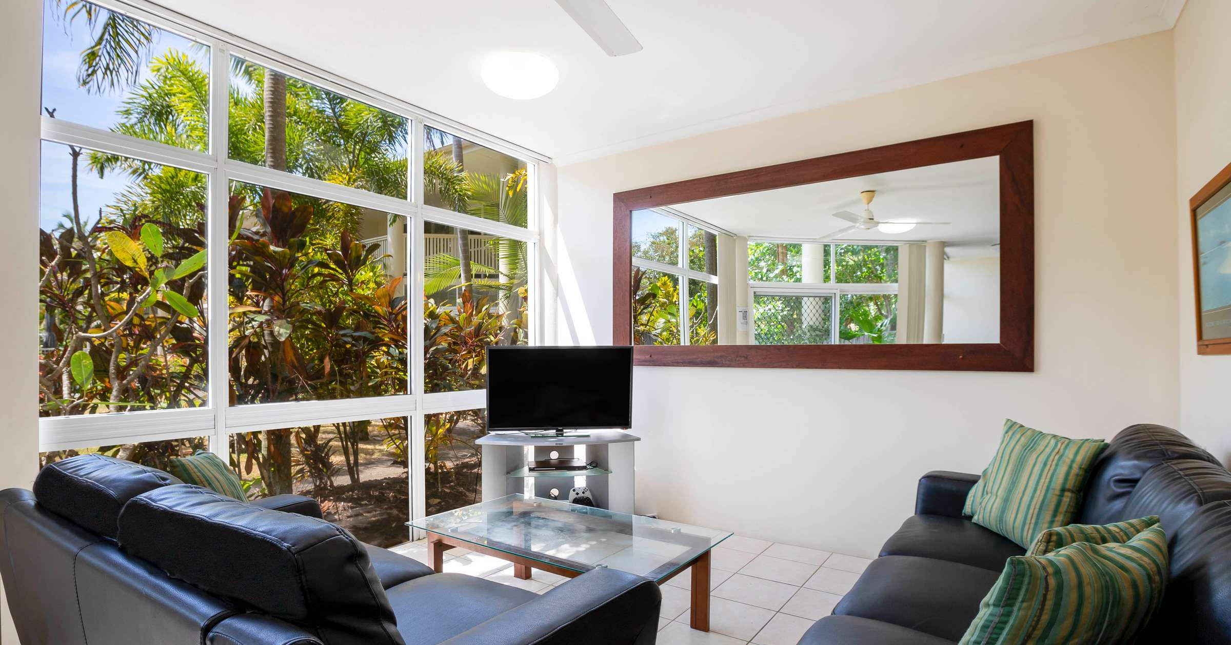 14 119 Davidson Street Port Douglas Qld 4877 Apartment