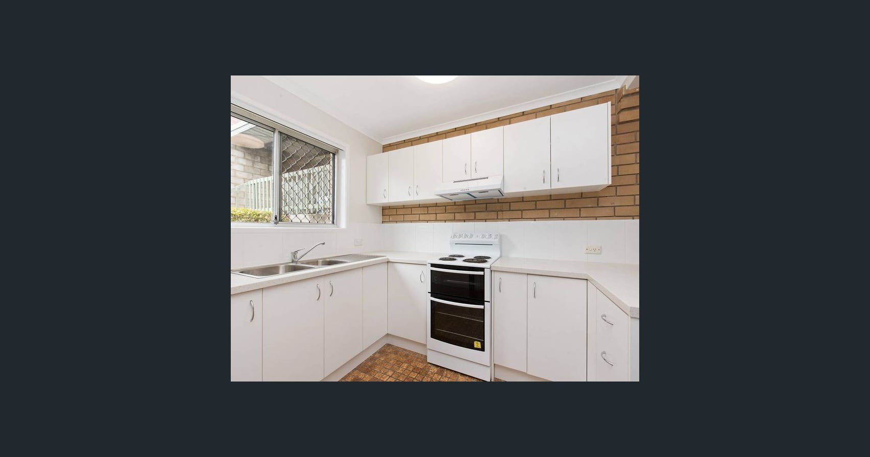 1/10 Manila Street, Beenleigh, QLD 4207