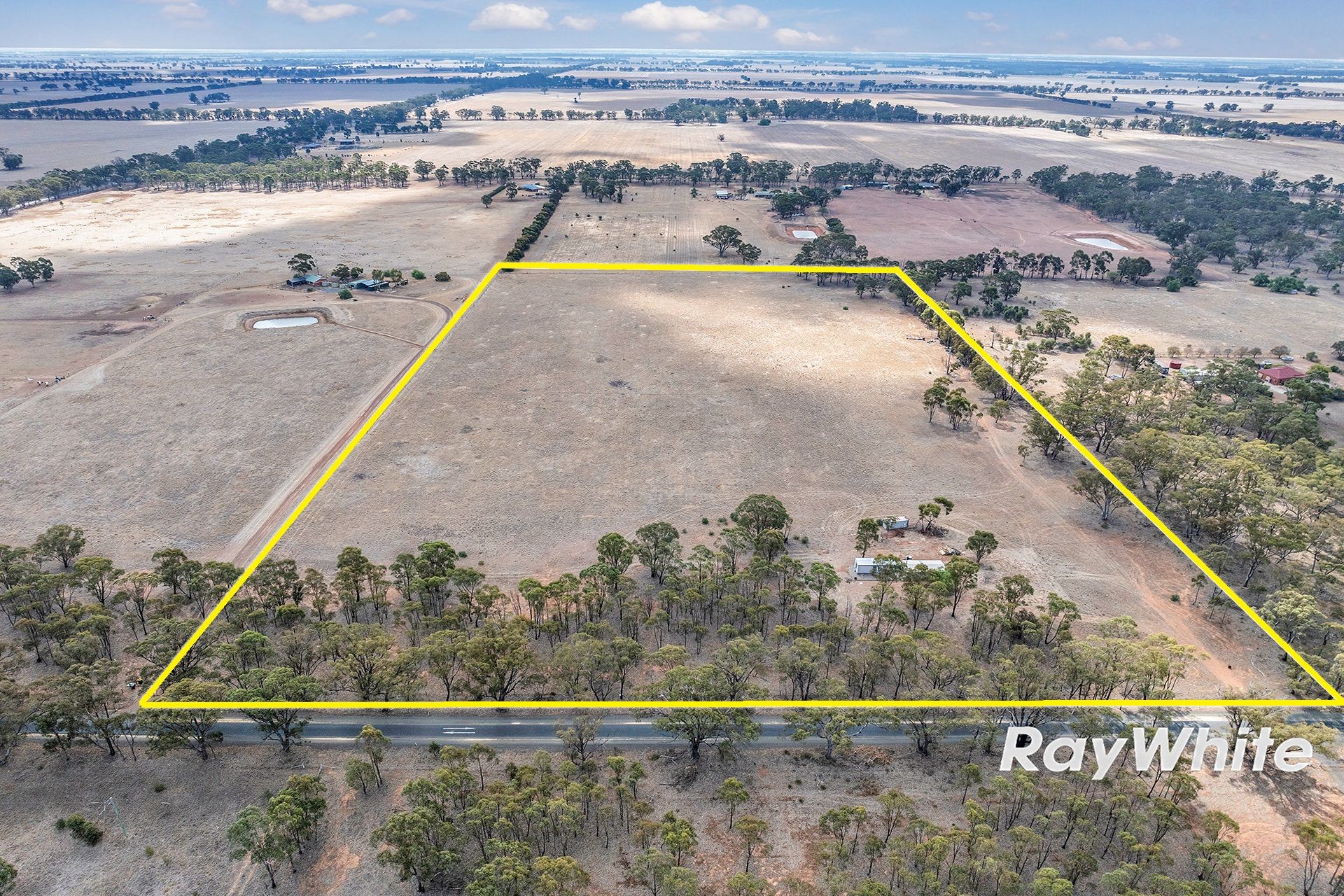 1898 Elmore-Raywood Road, Kamarooka, VIC 3570