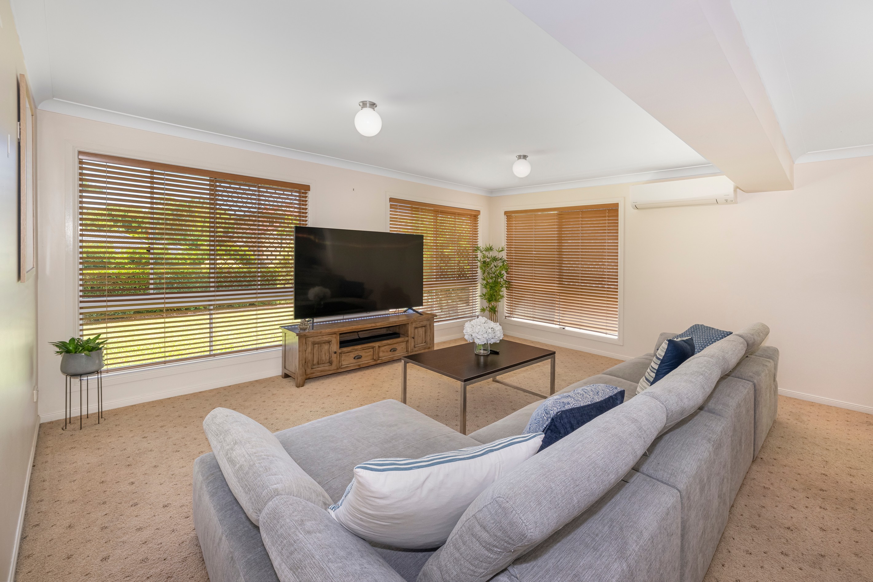 3 Keitel Close, Bridgeman Downs, QLD 4035