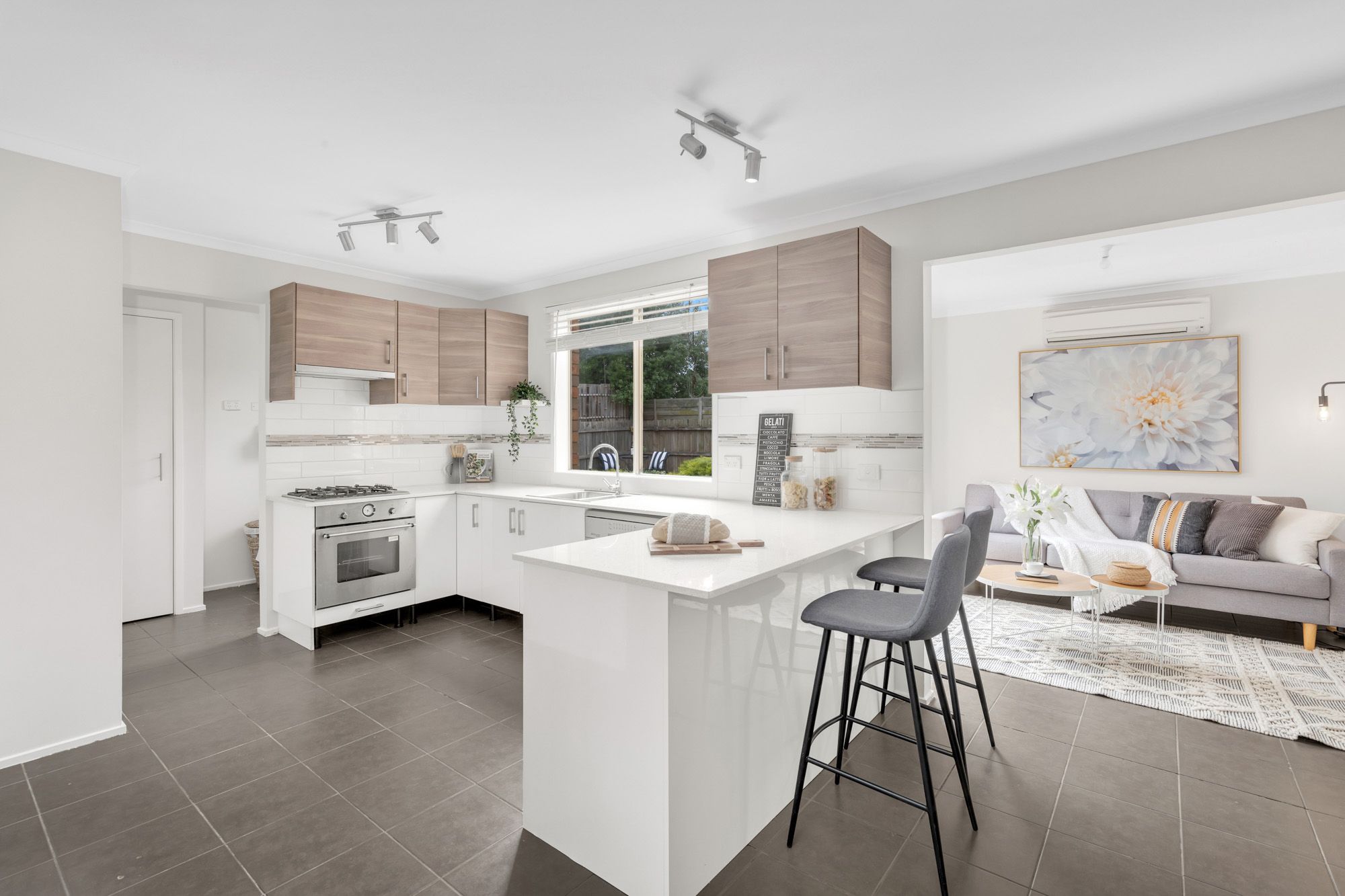 1 Wycombe Way, Werribee, VIC 3030