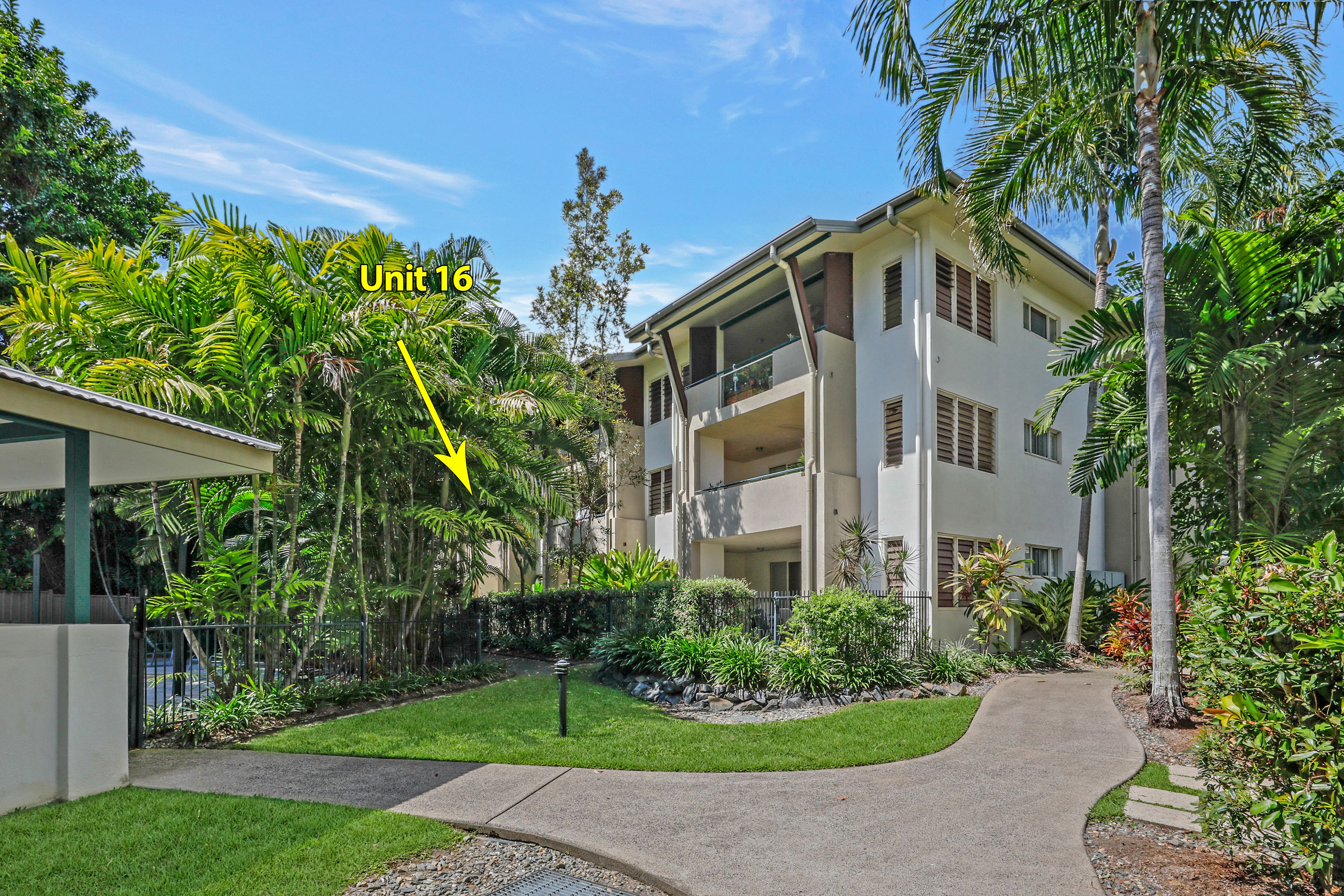 16/1804 Captain Cook Highway, Clifton Beach, QLD 4879