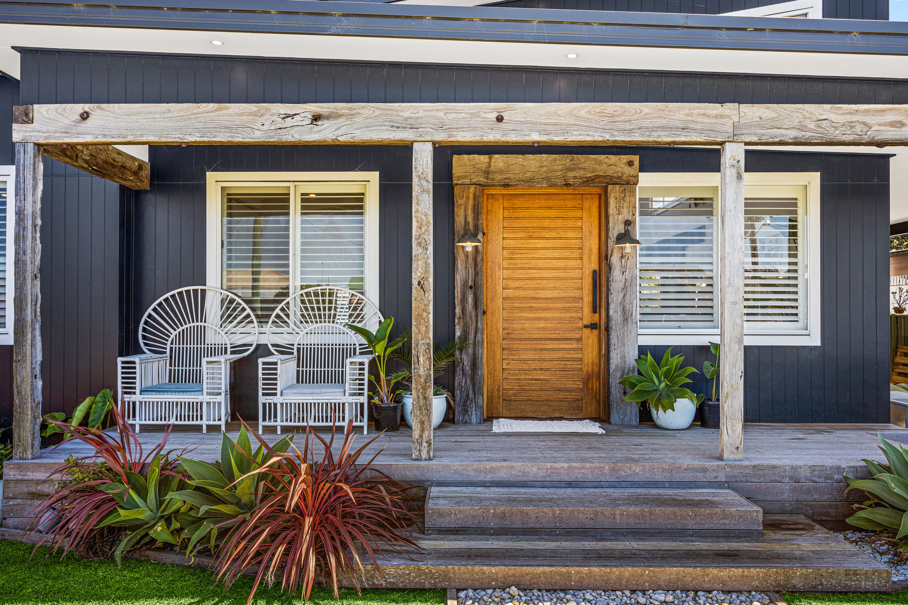 6 Acacia Street, Windang NSW 2528