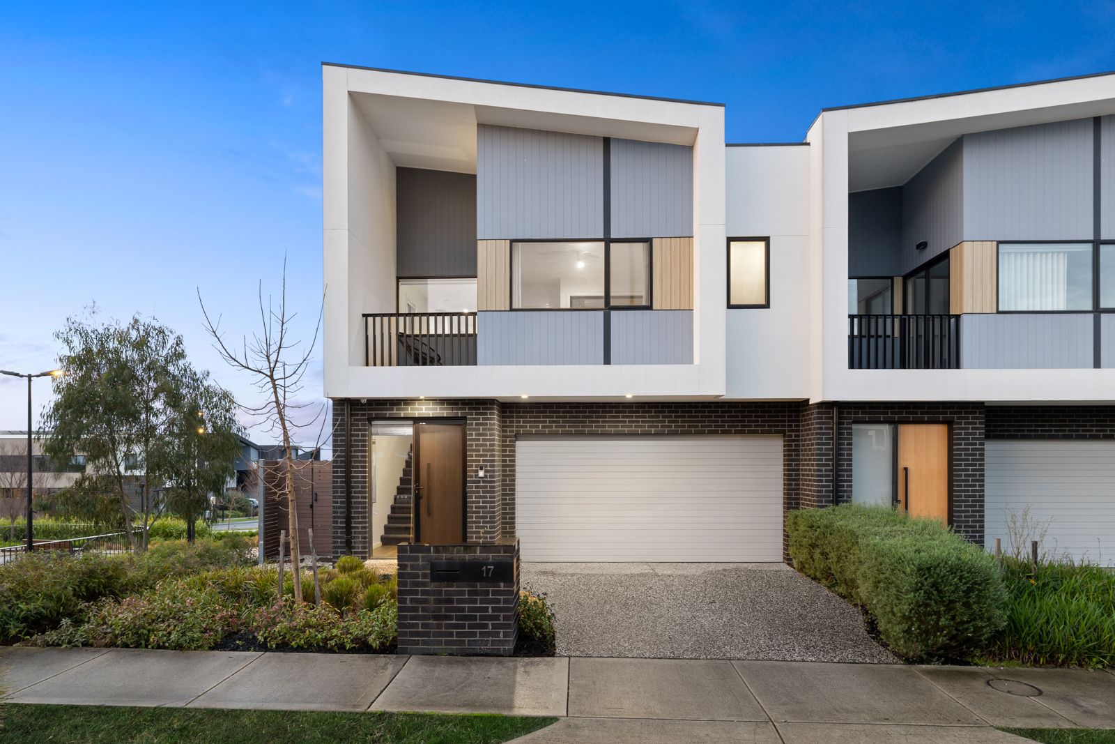 17 Northcote Circuit — photo from Ray White Burwood