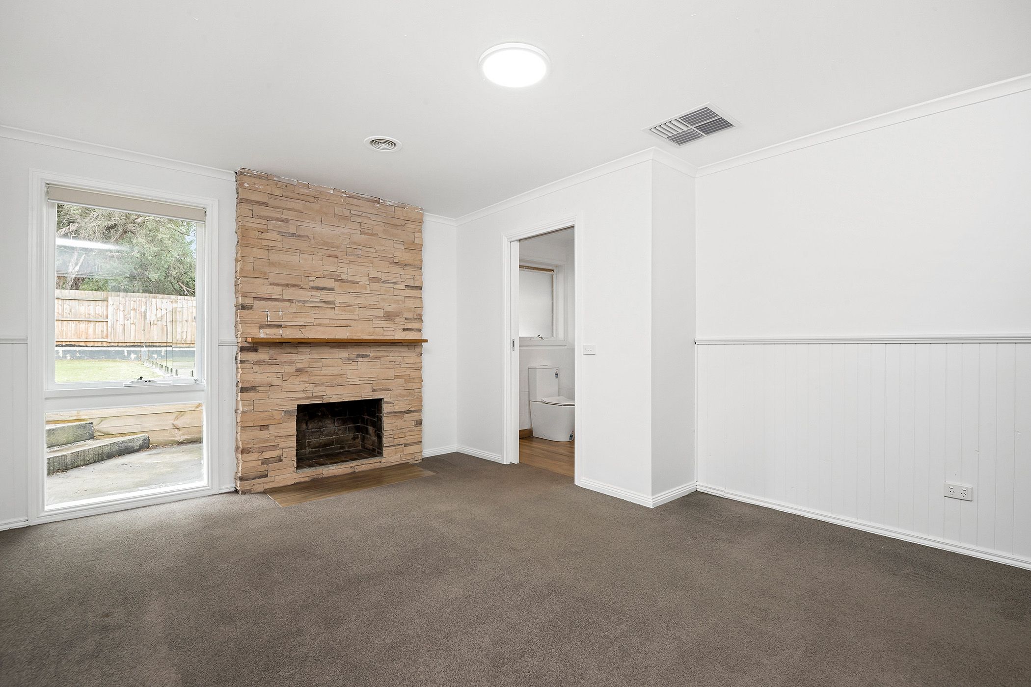 1 Franciscan Avenue — photo 4 of 8