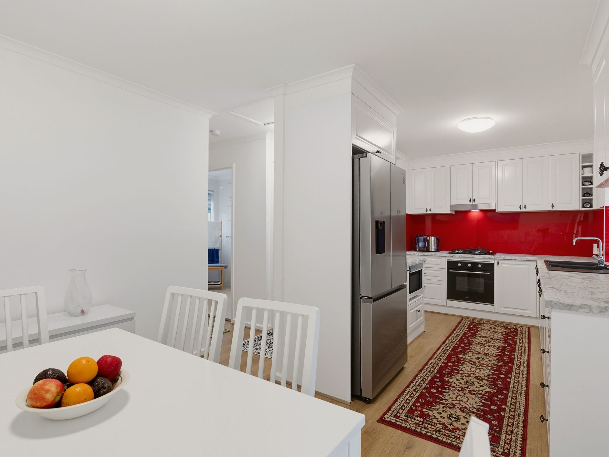 360 Honeypot Road — photo 7 of 19