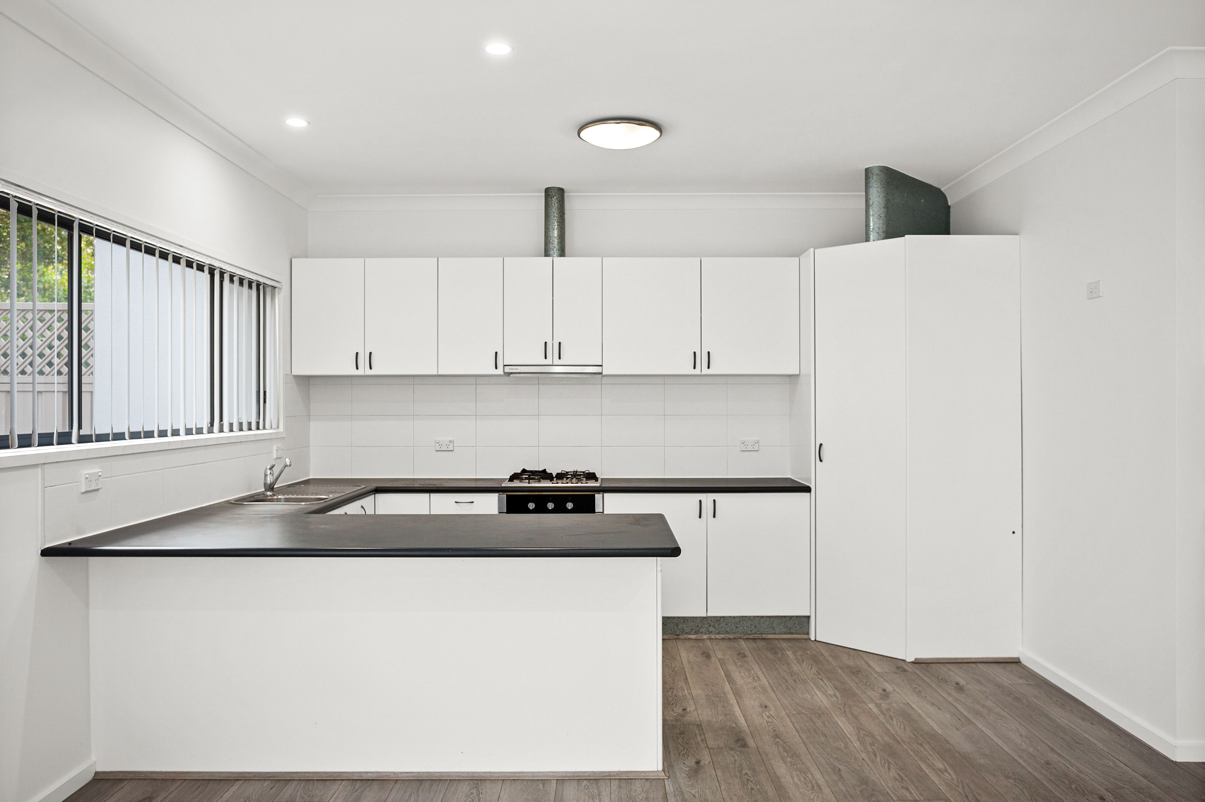 2/8 Adelaide Place, Shellharbour, NSW 2529