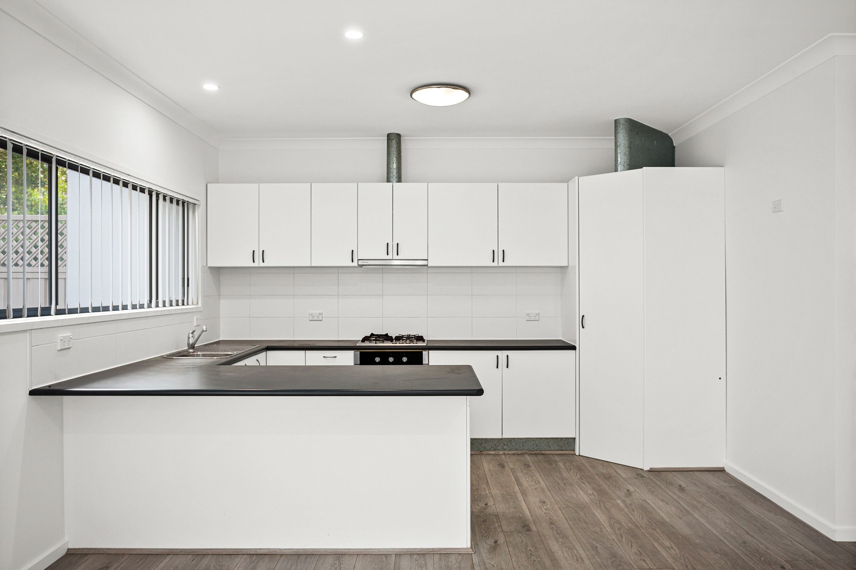 2/8 Adelaide Place, Shellharbour, NSW 2529