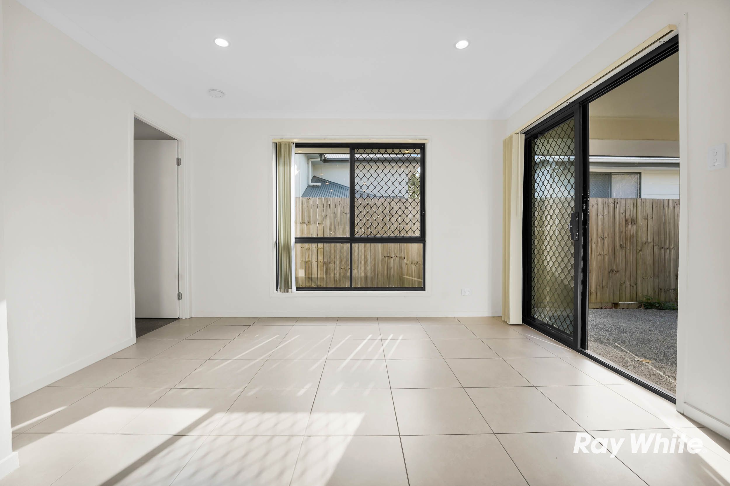 21 Horizon Drive — photo 5 of 13