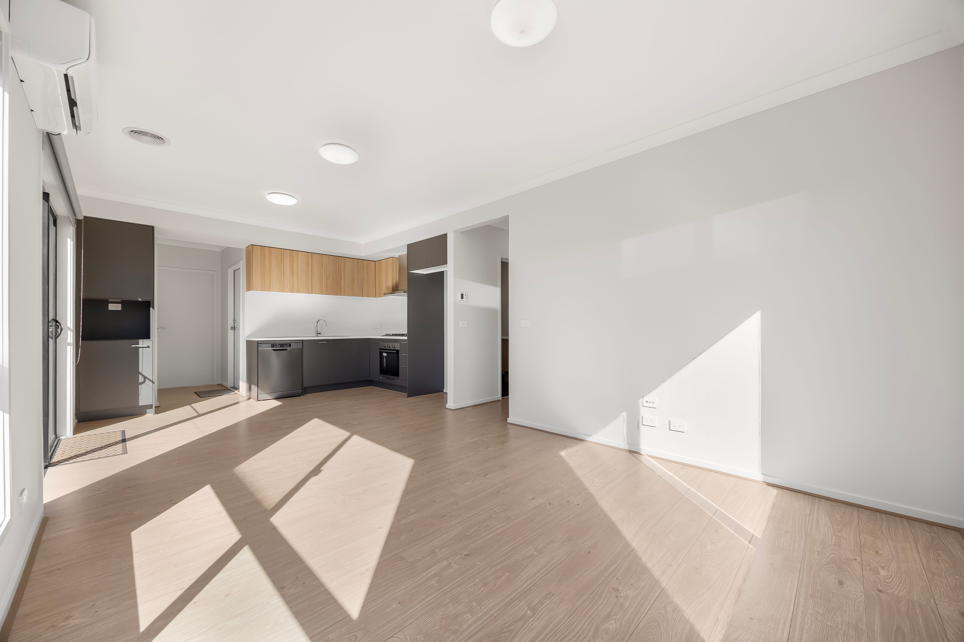 10 Verbier Avenue — photo 6 of 23