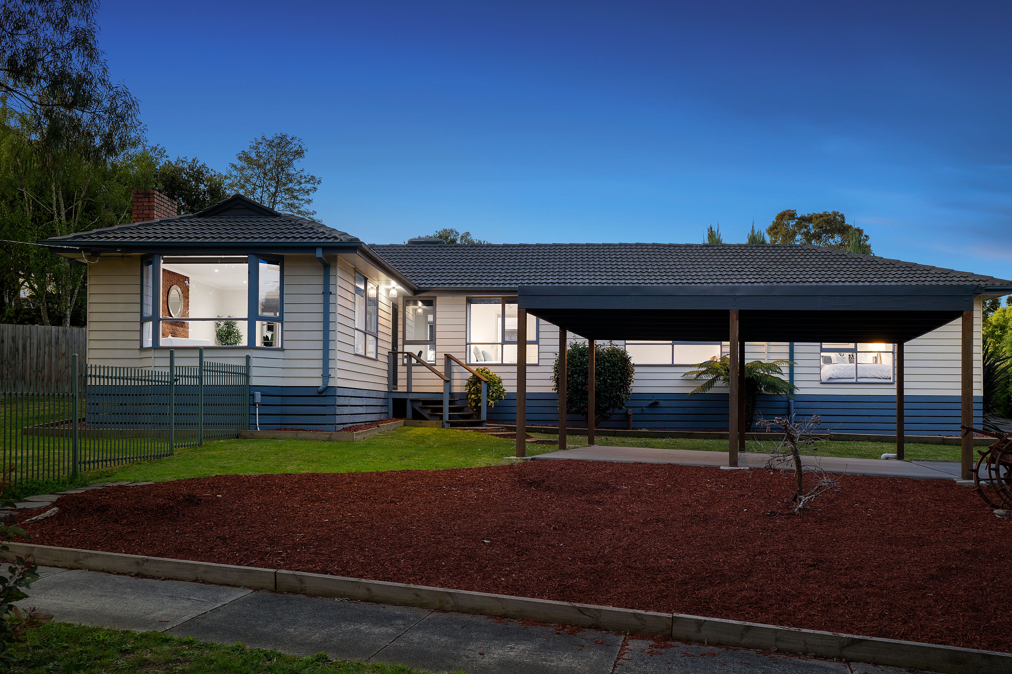 14 Baker Road, Bayswater North VIC 3153