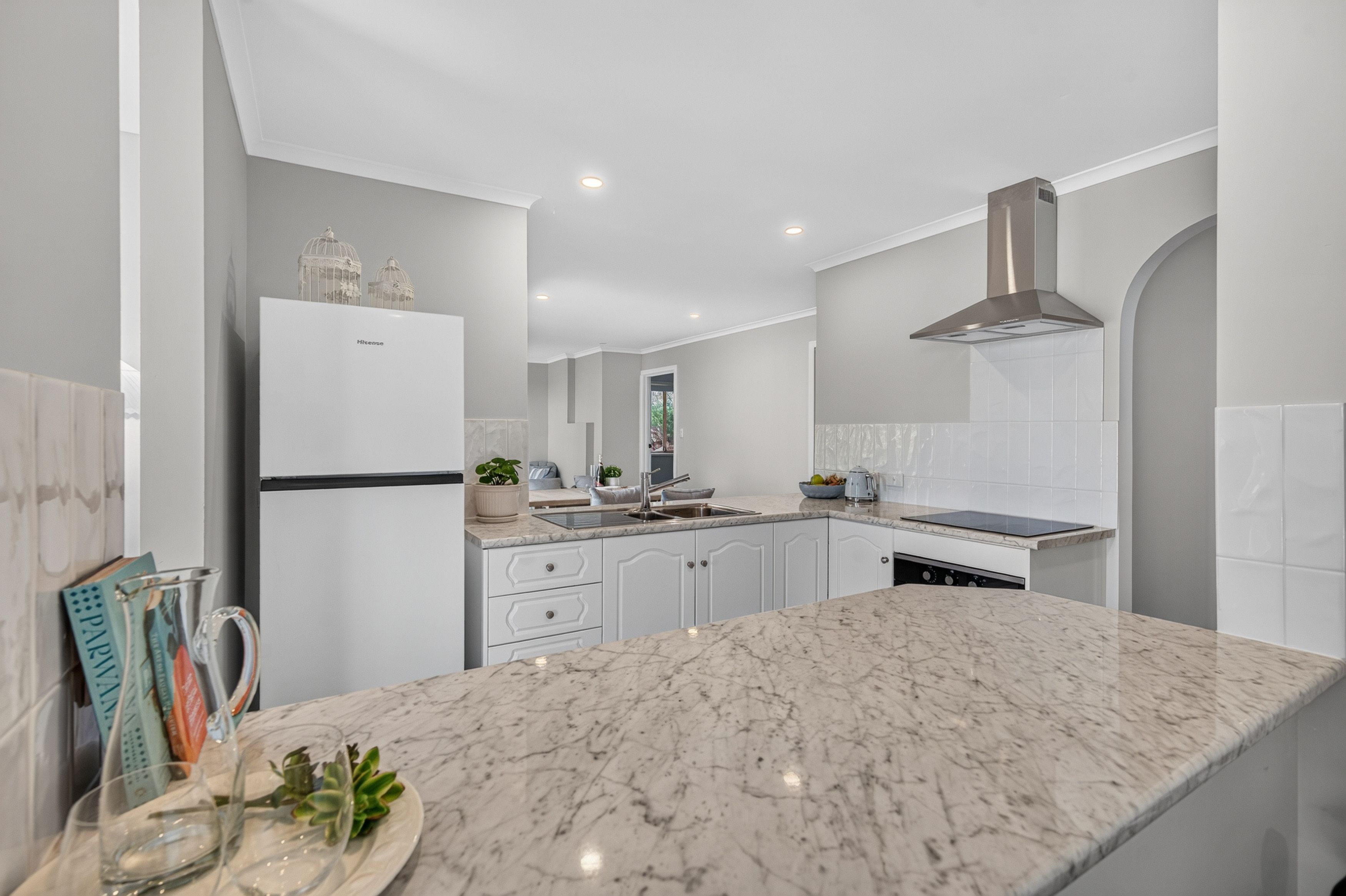 84 Hero Avenue — photo 16 of 30