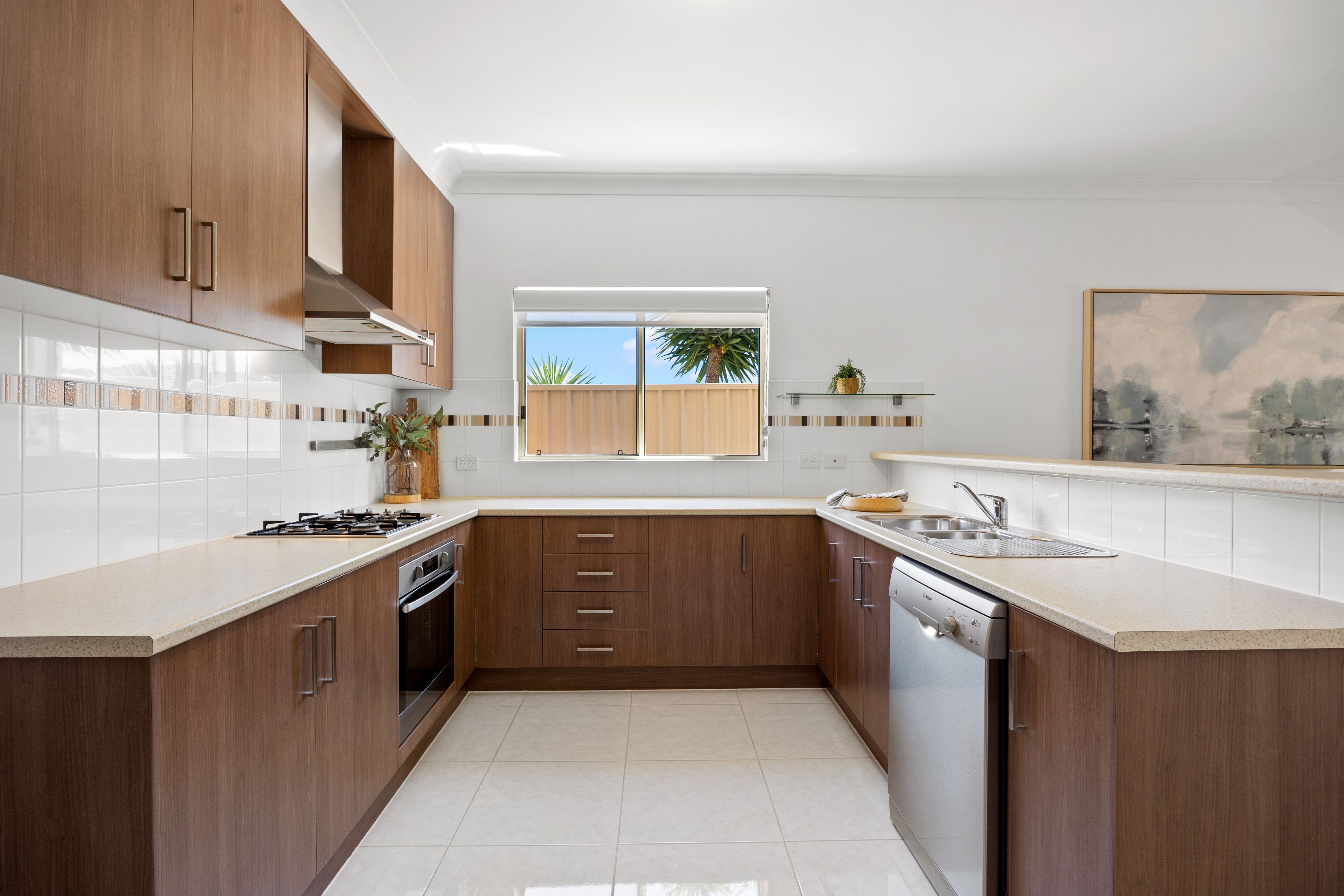 8/221 Martins Road — photo 5 of 16