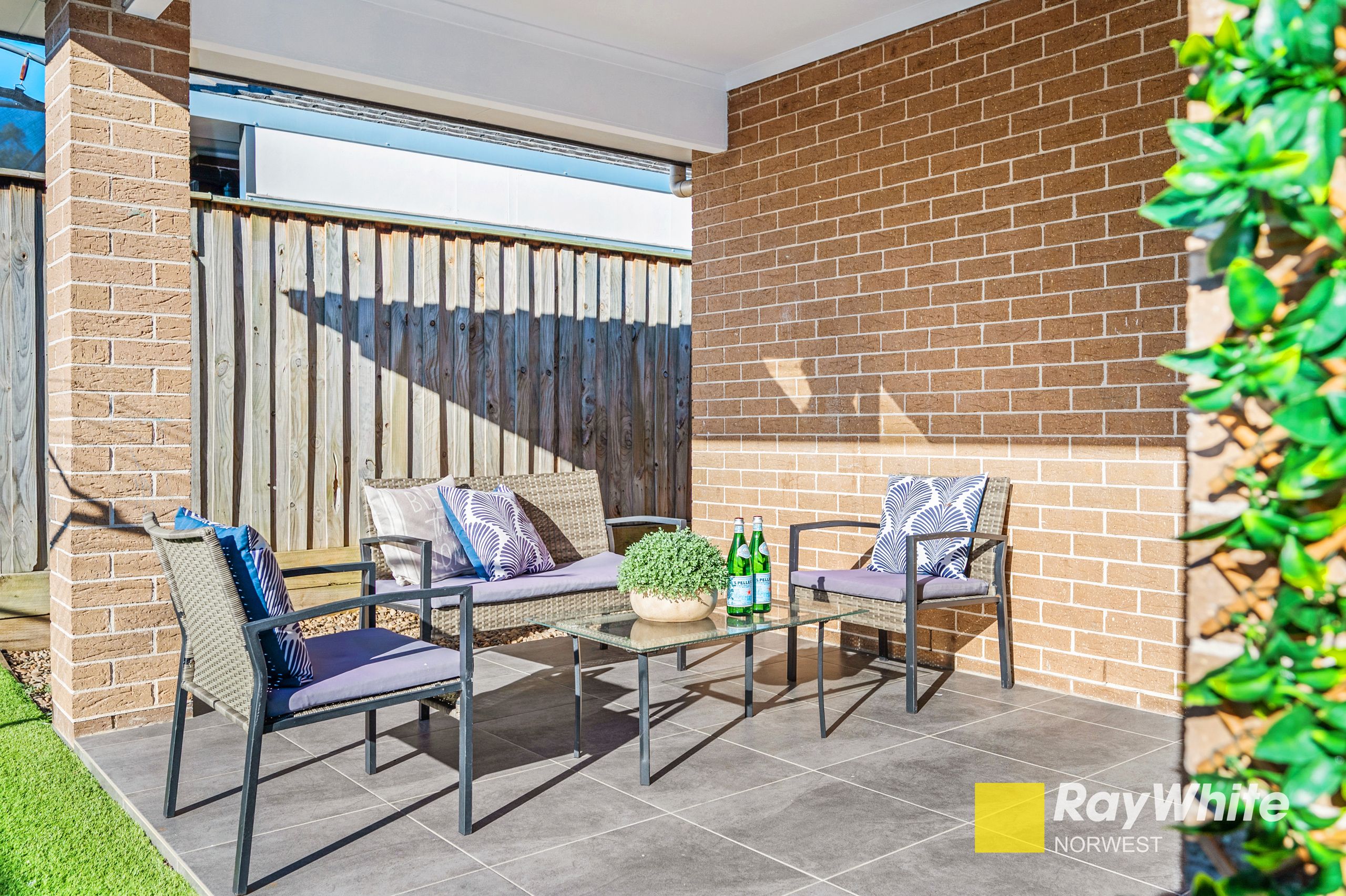 31 Woodburn Street, Colebee, NSW 2761