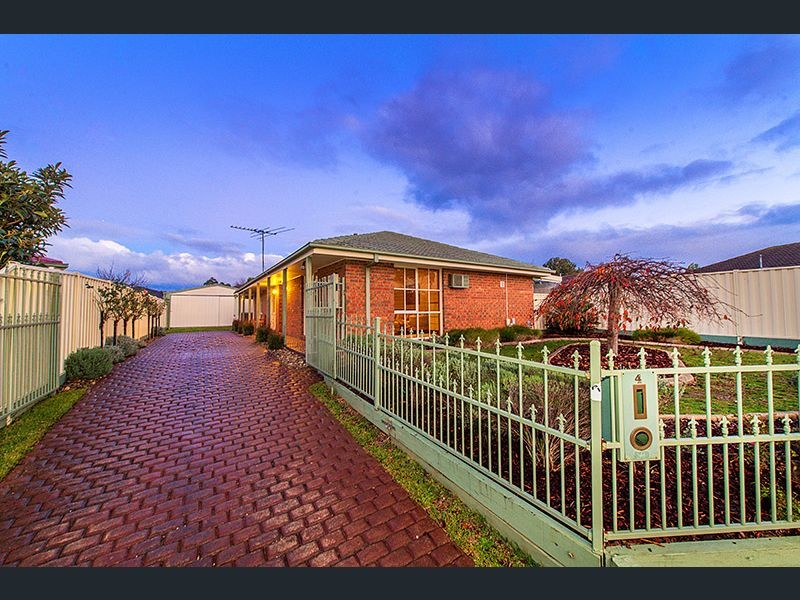 4 Miller Court, Cranbourne, VIC 3977