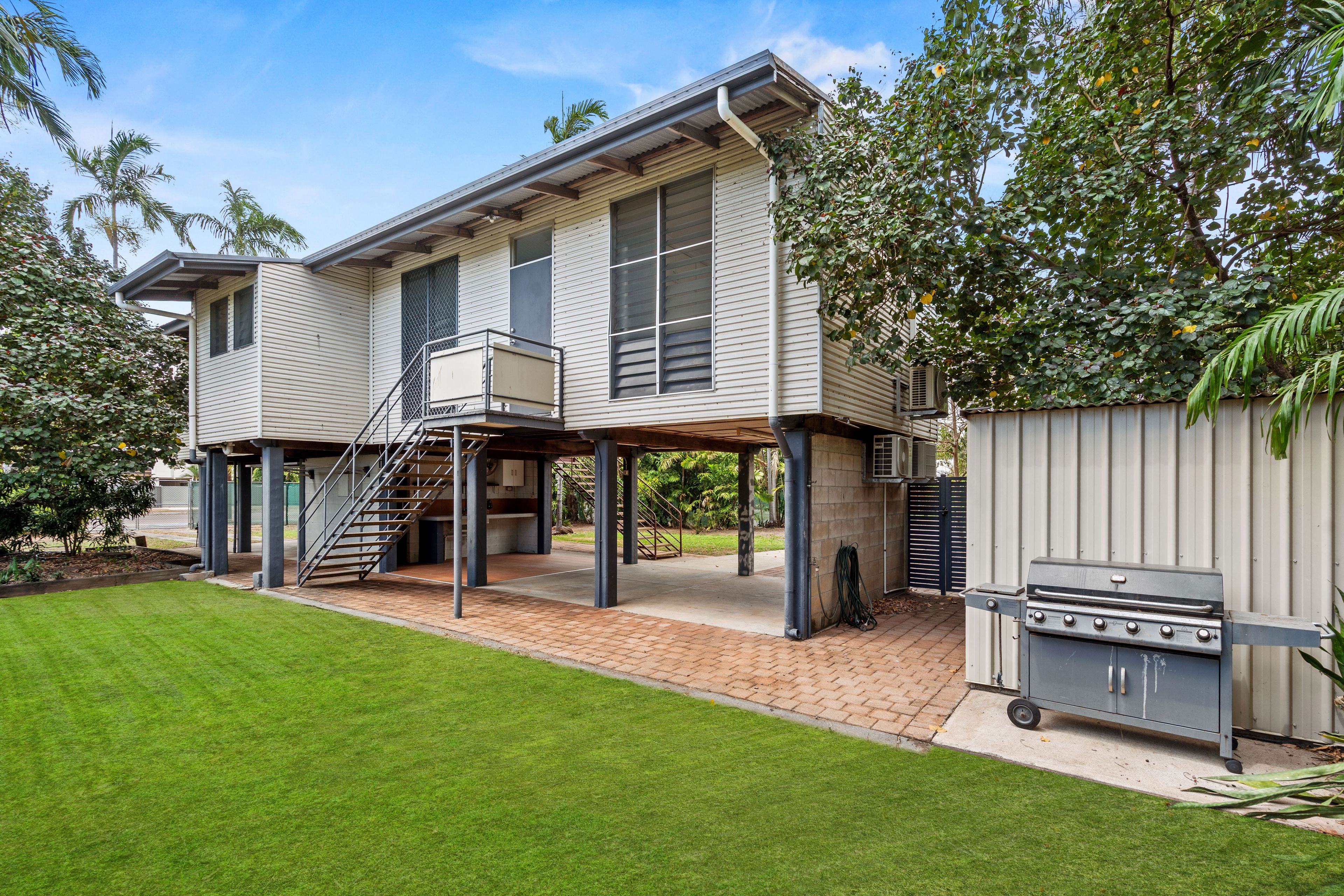 2 Knowles Street — photo 17 of 18