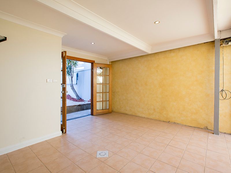 38 Belmore Street — photo 3 of 10