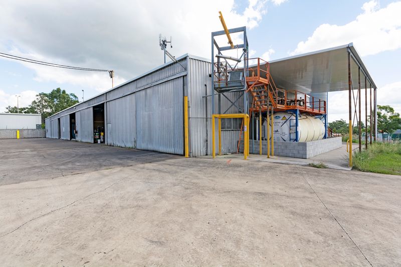 Commercial Industrial/Warehouse Property Leased Dinmore 