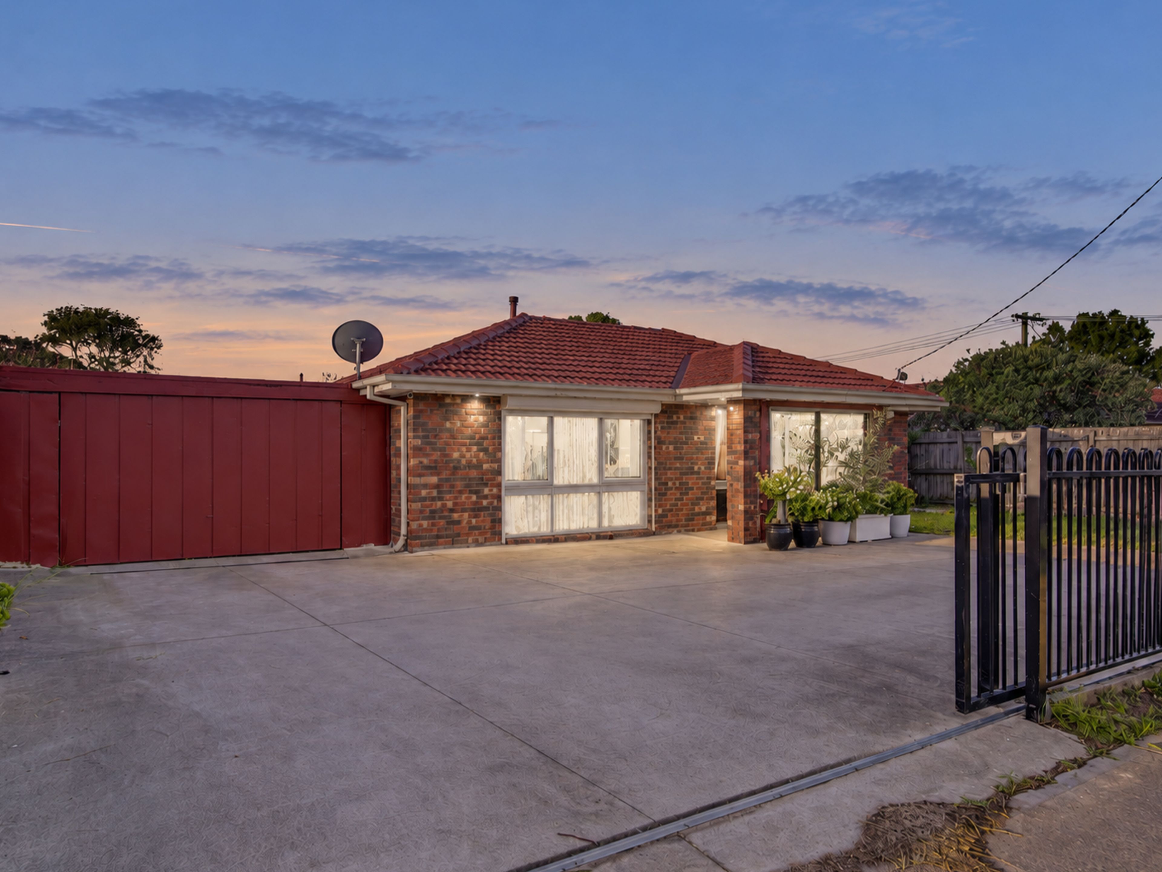 189 Camms Road — photo from Ray White Noble Park | Springvale