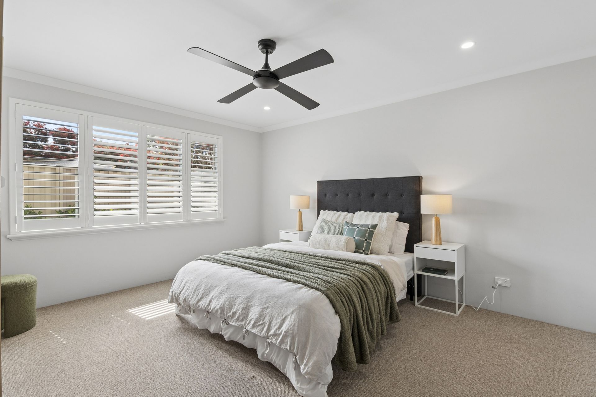 8 Woodlands Street — photo 25 of 30