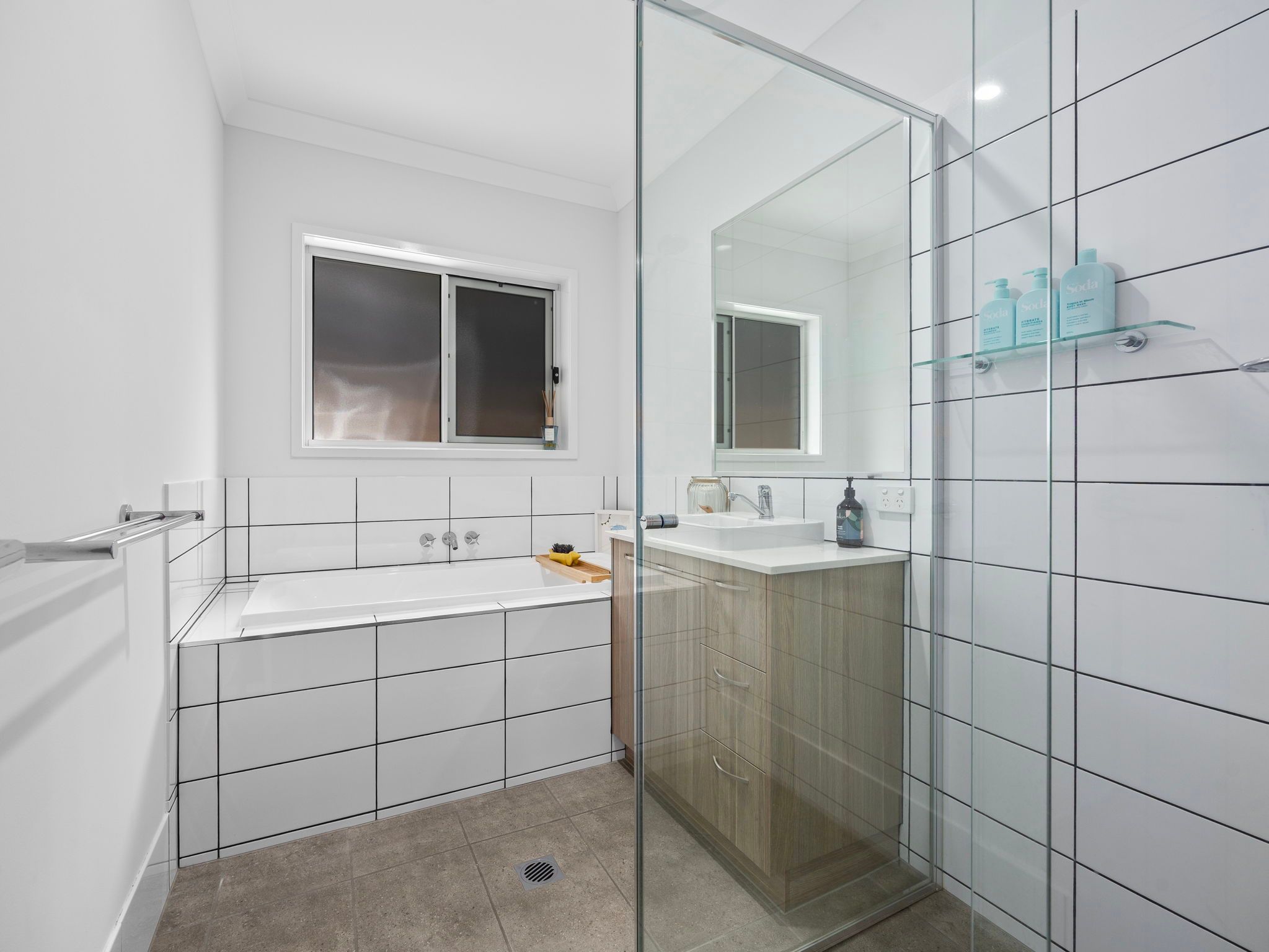 39 Caladenia Street — photo 14 of 19