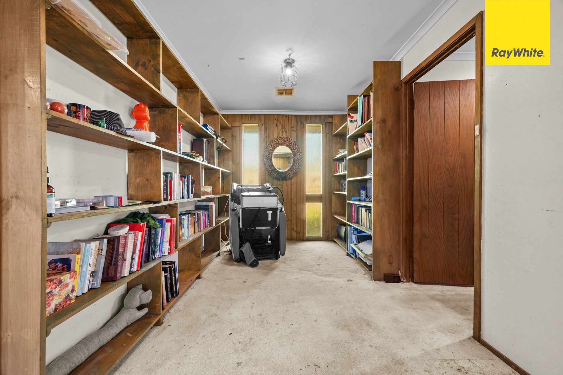 5 Karen Place — photo 9 of 18