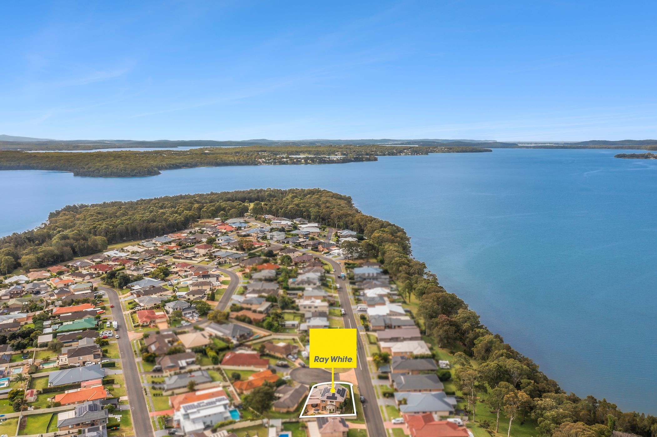 1 Tanja Close, Wyee Point, NSW 2259