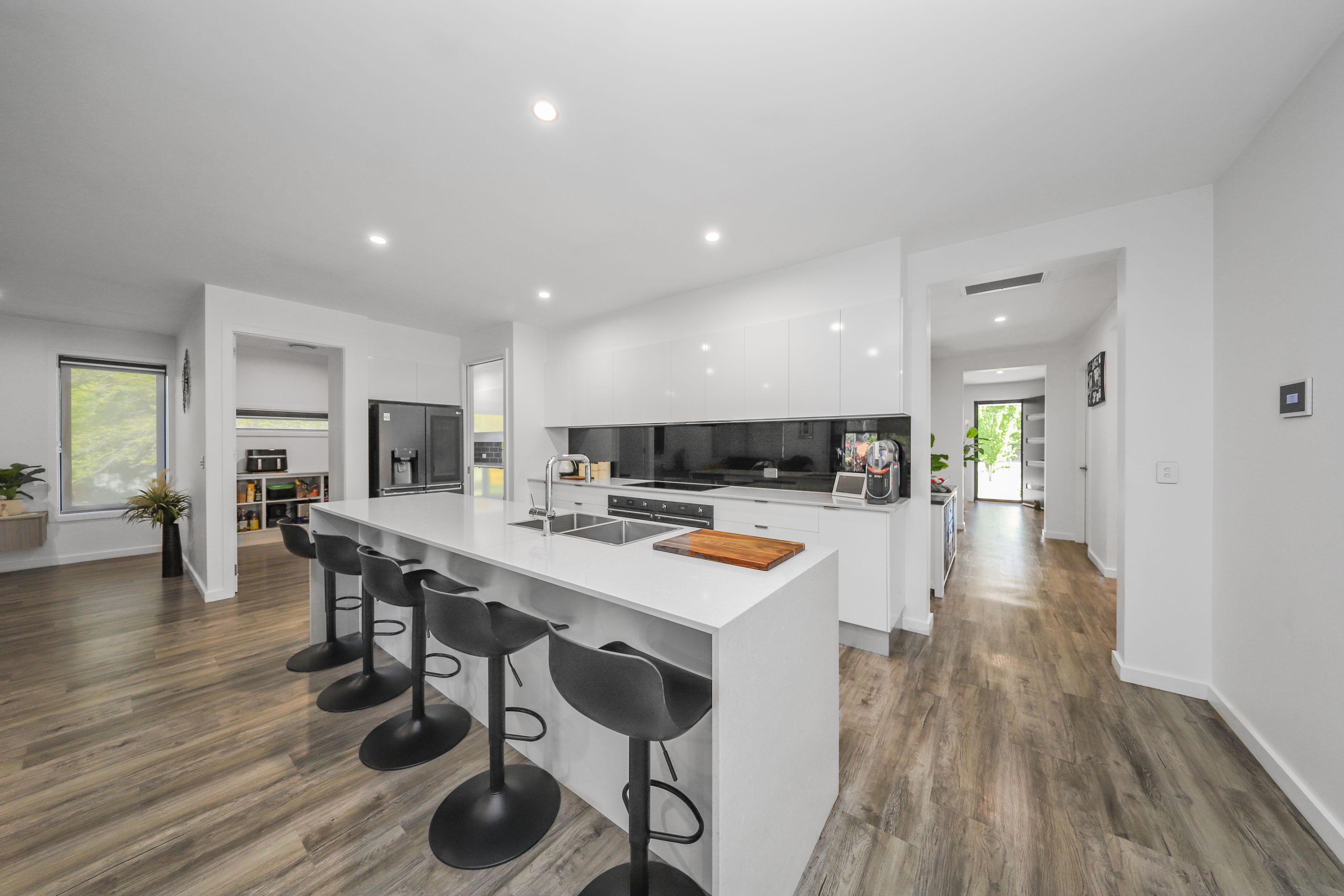 36 Cromwell Street — photo 4 of 27