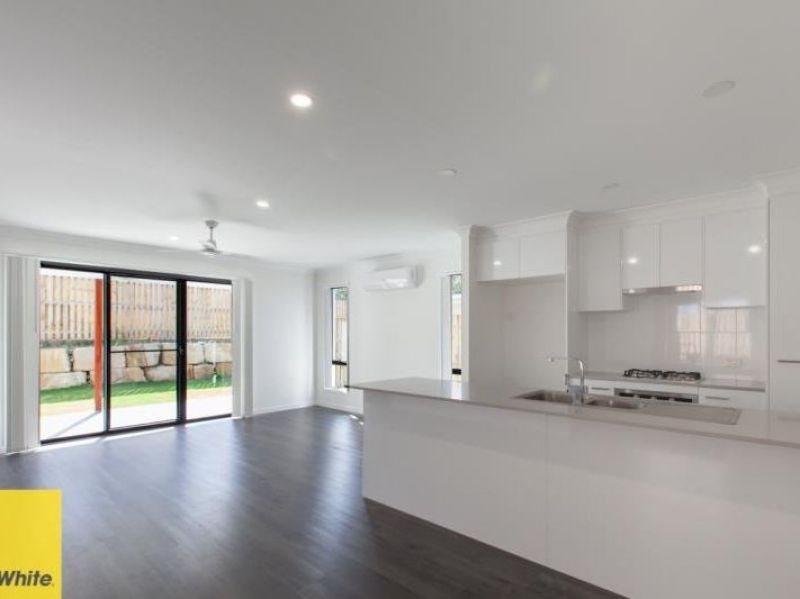 18 Sky Cresent, Pimpama, QLD 4209