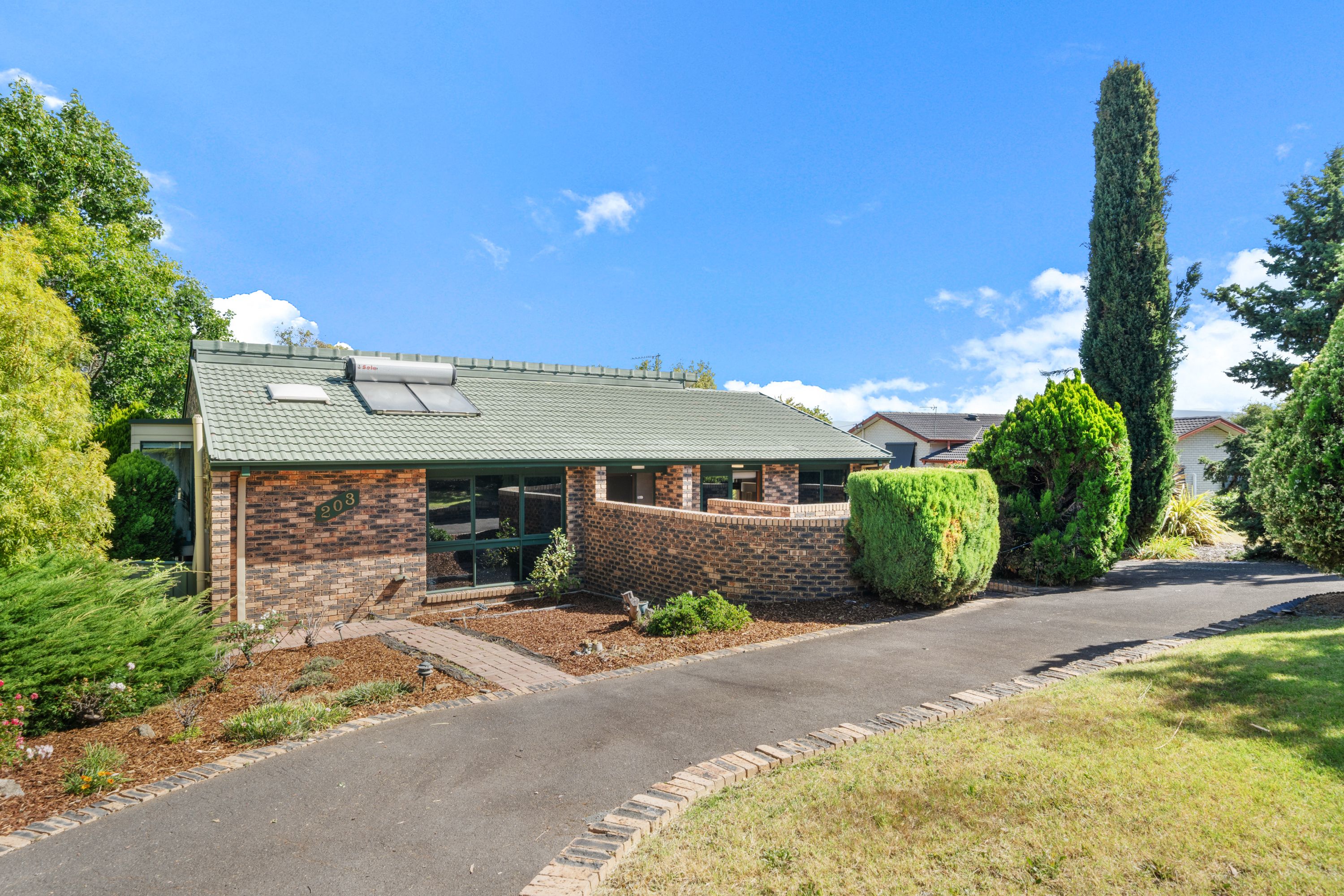 203 Longmore Crescent, Wanniassa, ACT 2903