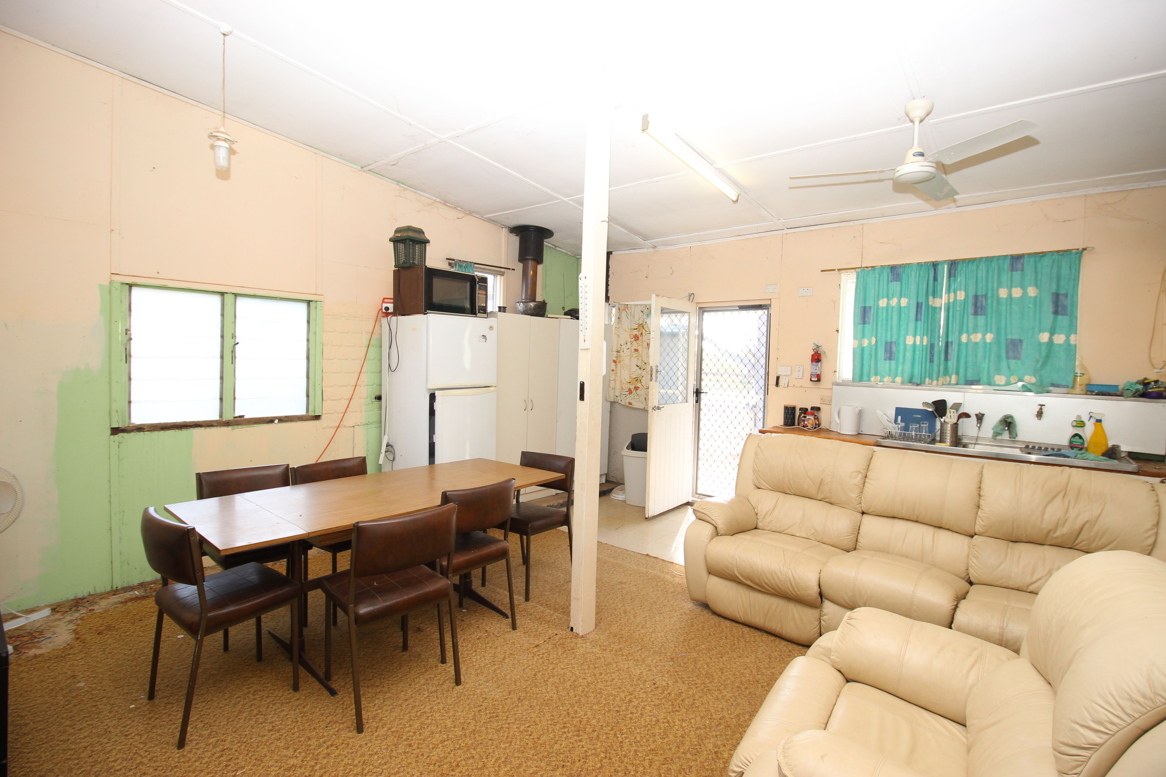 11 Armstrong Street, Blanchetown, SA 5357