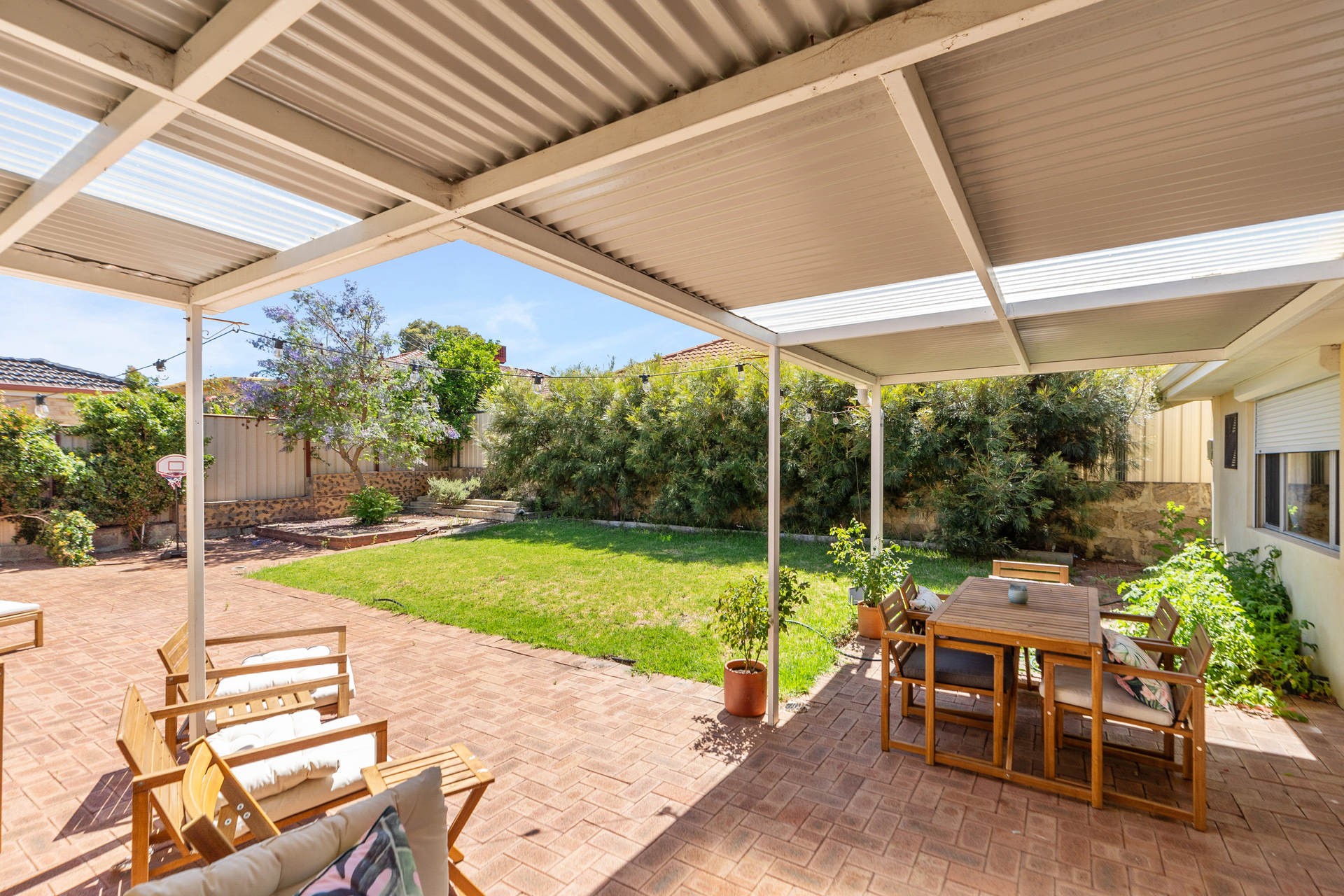 19D Brooks Street, Kalamunda, WA 6076