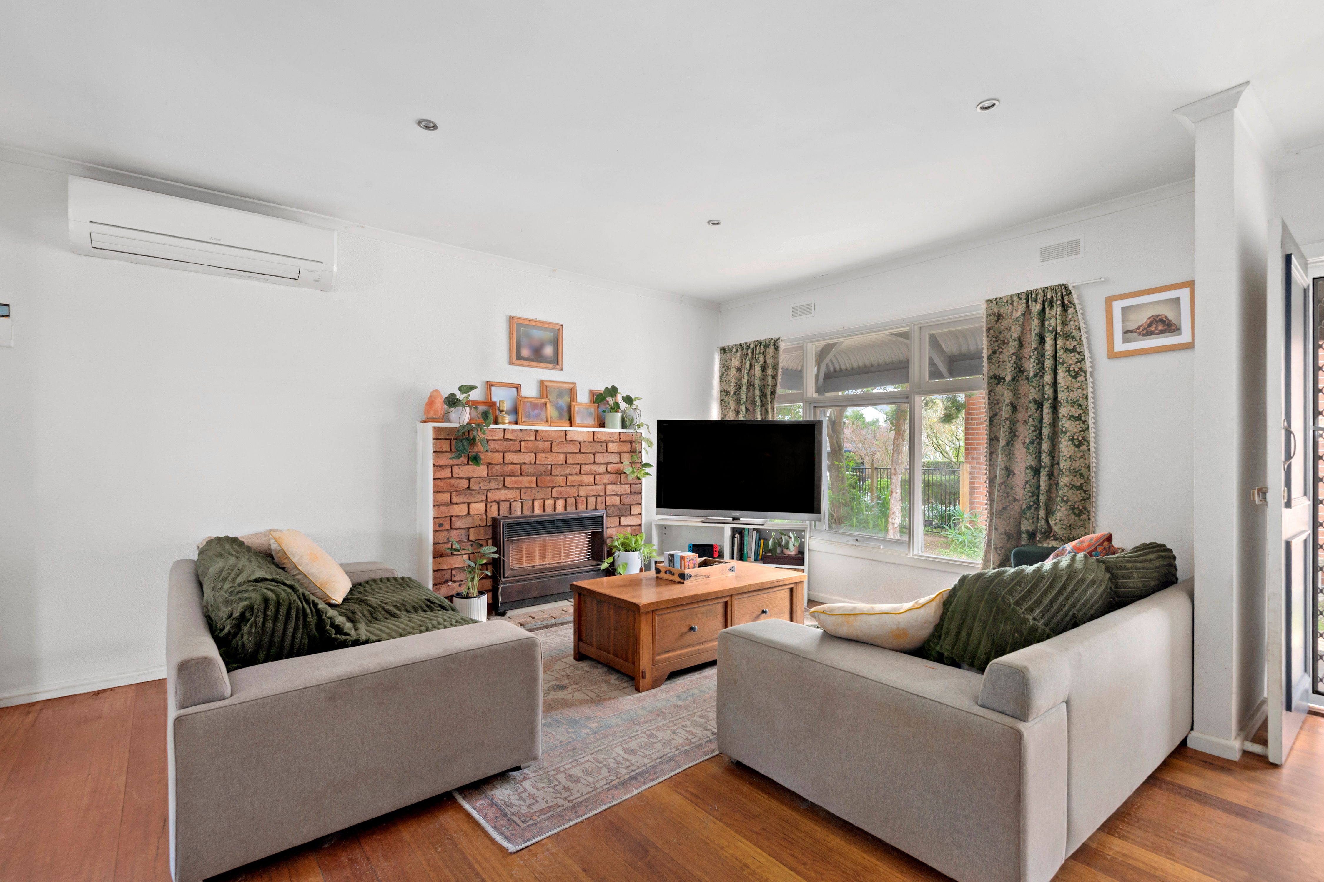 27 Airlie Grove, Seaford, VIC 3198