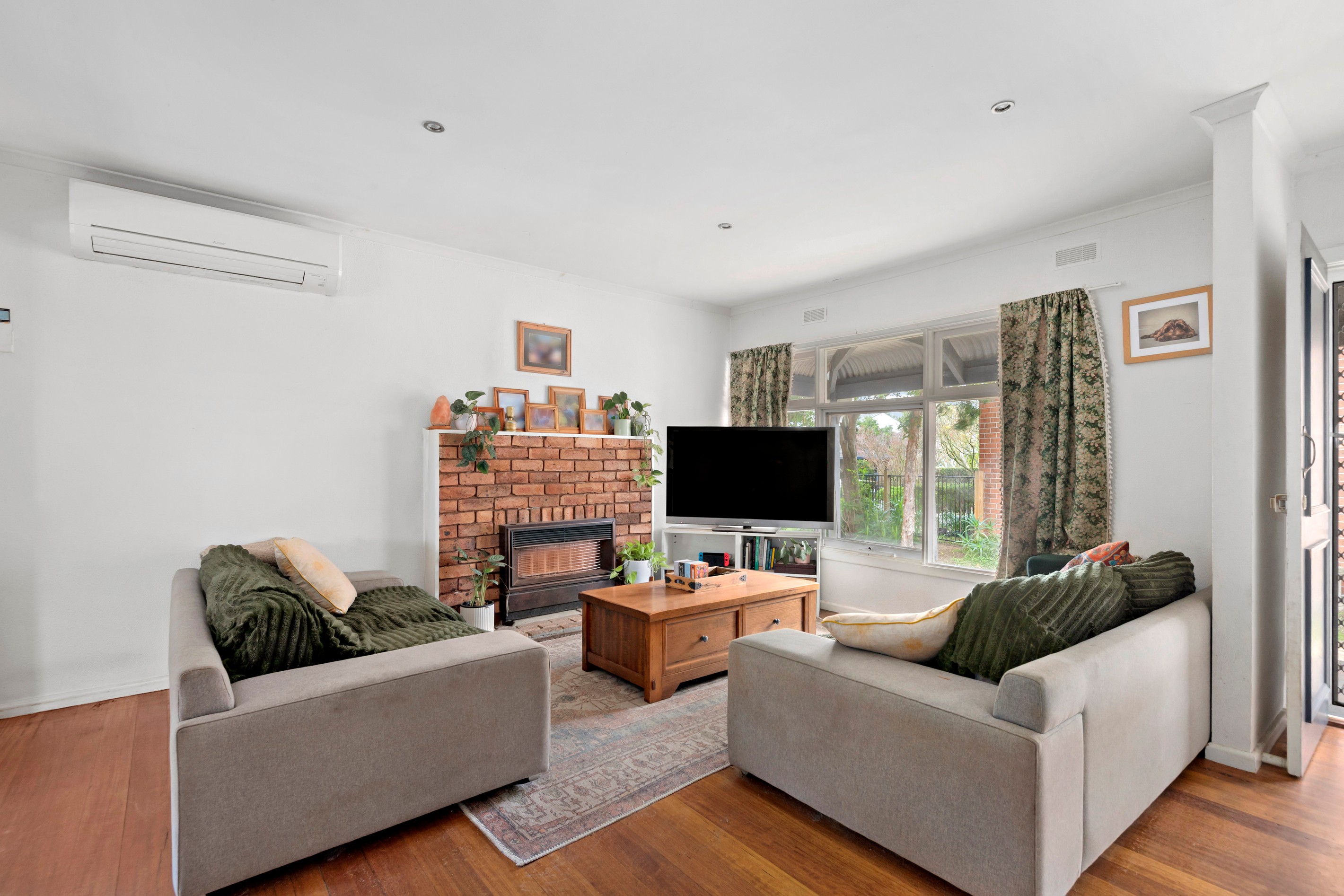 27 Airlie Grove, Seaford, VIC 3198