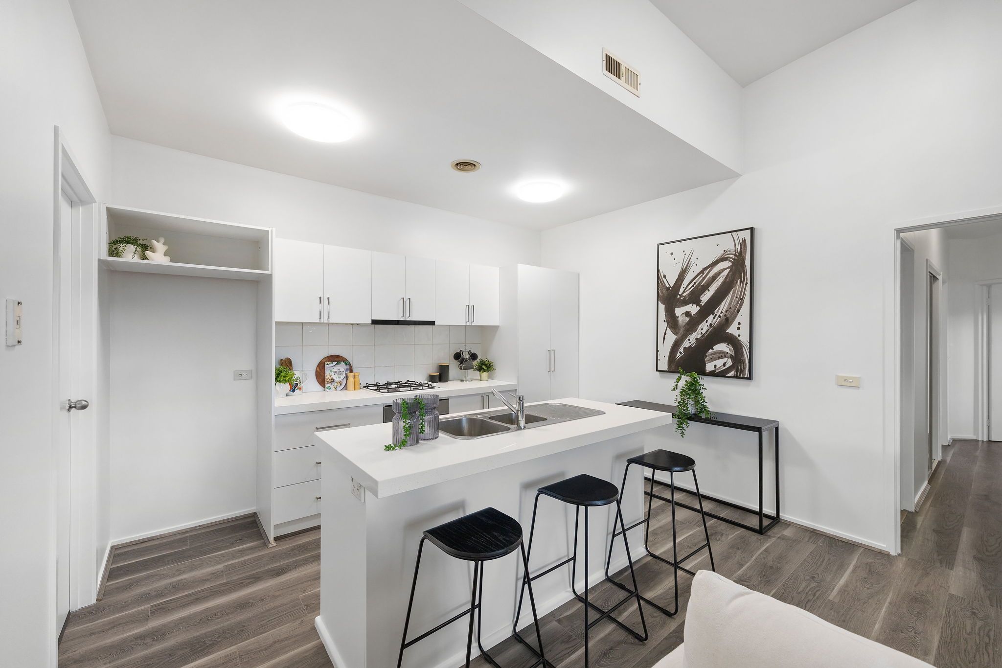 2/83 Rufus Street — photo 4 of 16