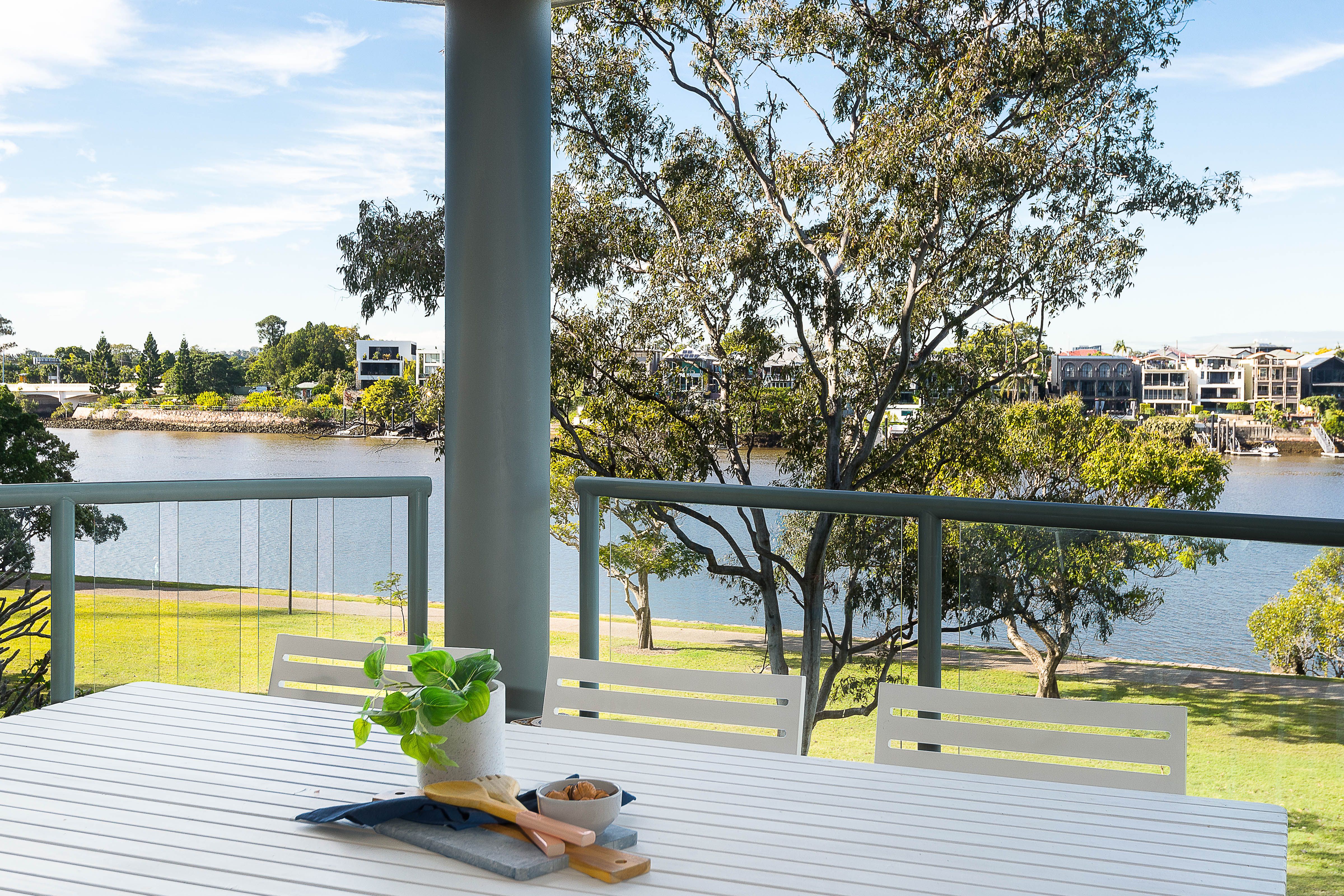 110 Oxlade Drive, New Farm QLD 4005
