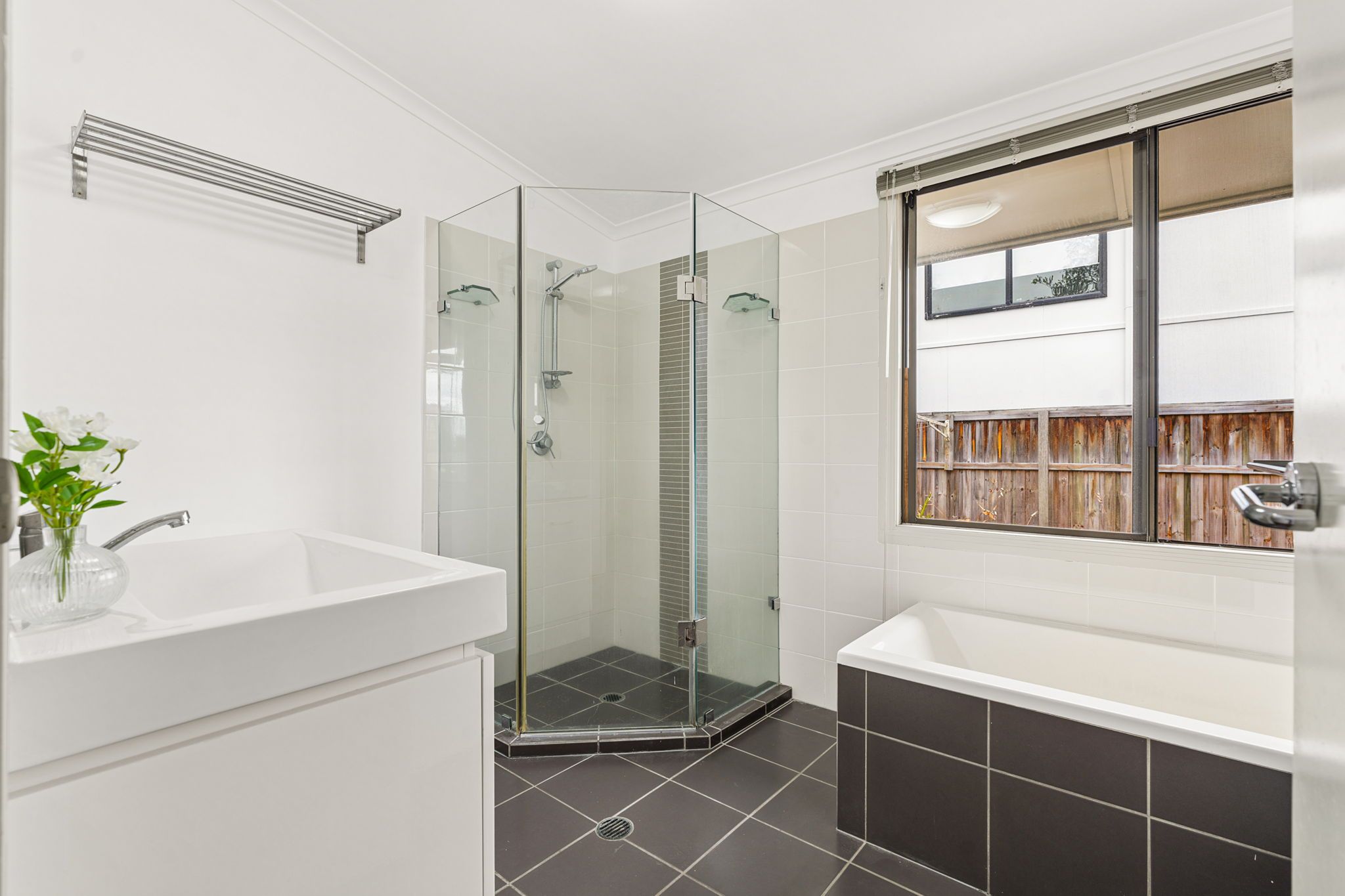 10 Dunrod Street — photo 16 of 25