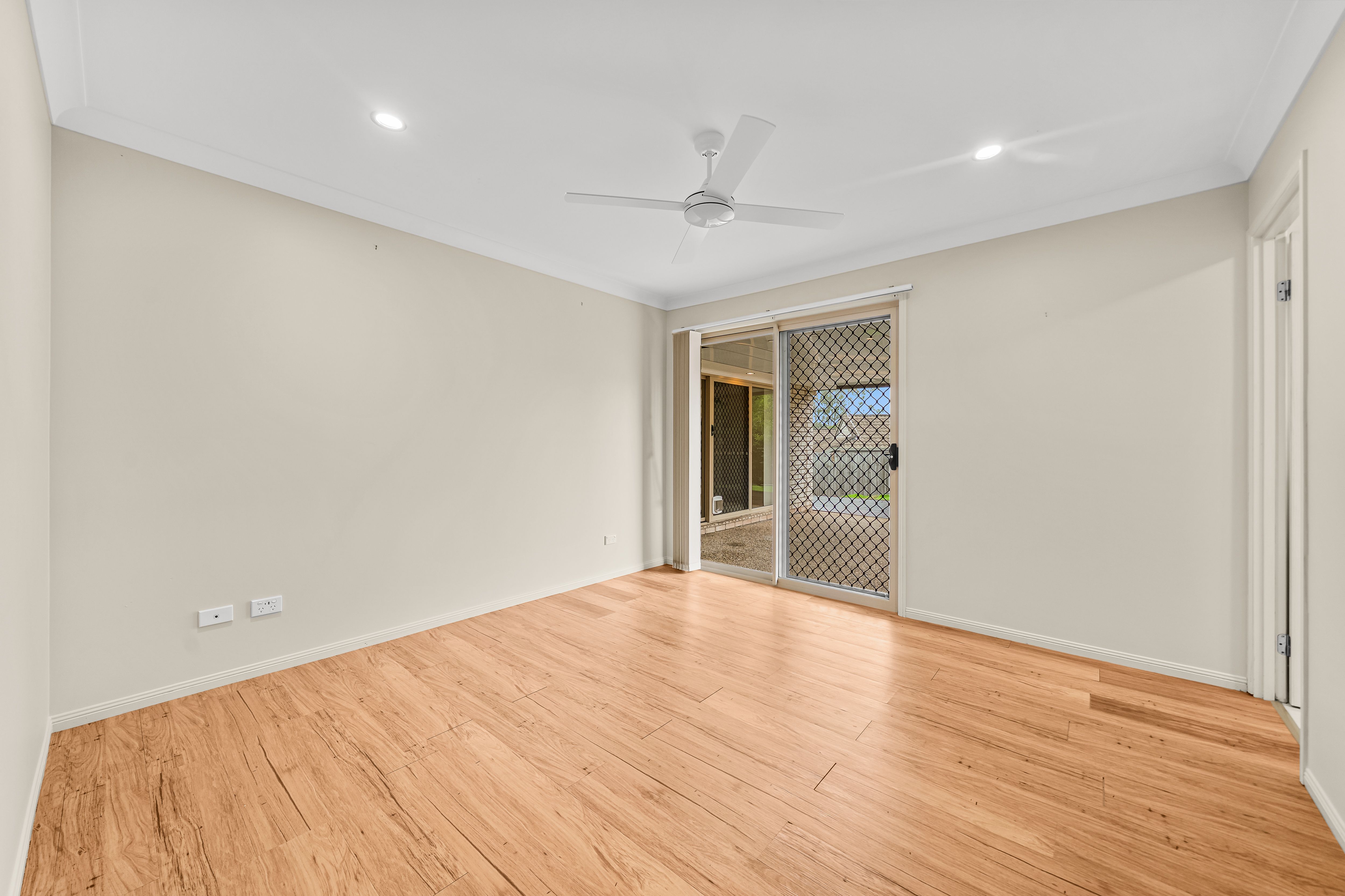 7 Zoe Place — photo 14 of 30