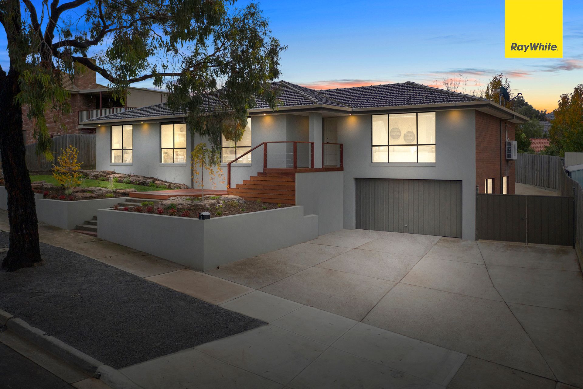2 Dyson Drive, Sunbury, VIC 3429
