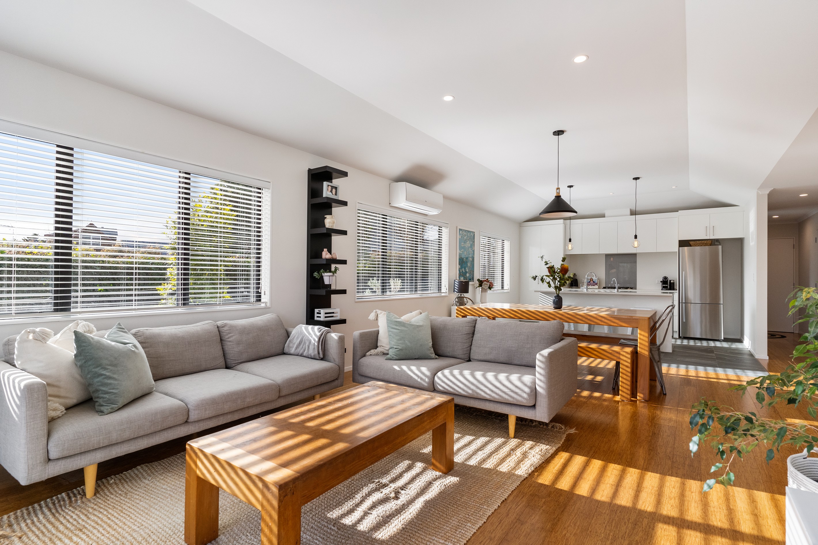 296a Rangatira Road, Beach Haven, North Shore City