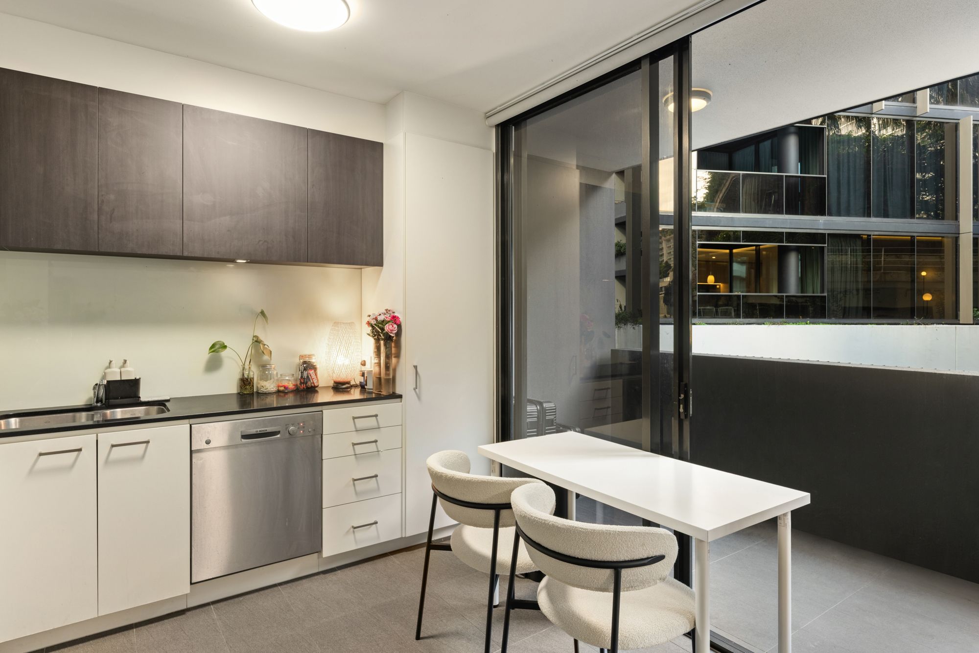 220/30 Festival Place, Newstead, QLD 4006