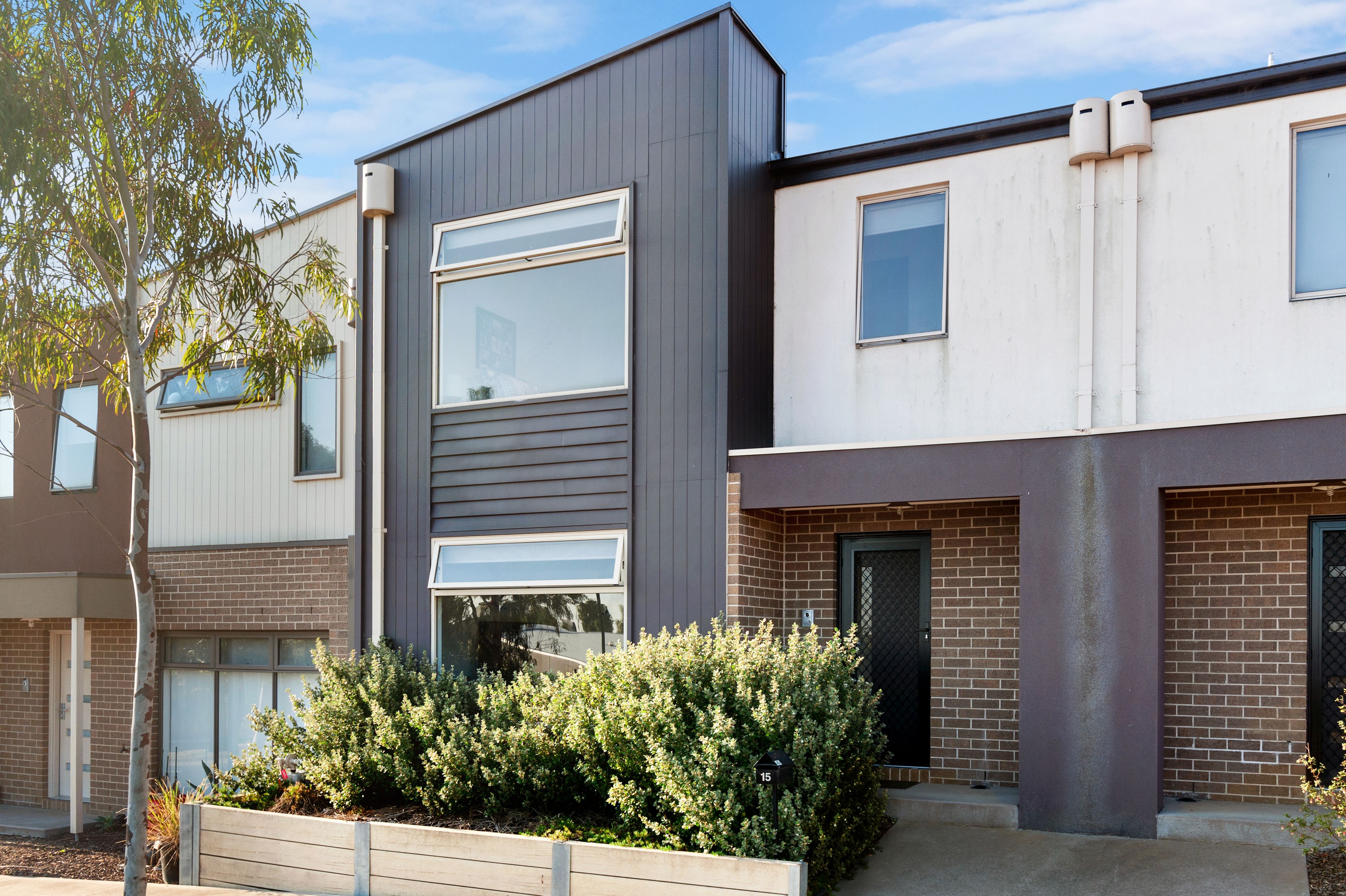15 Atlantic Drive, Pakenham, VIC 3810
