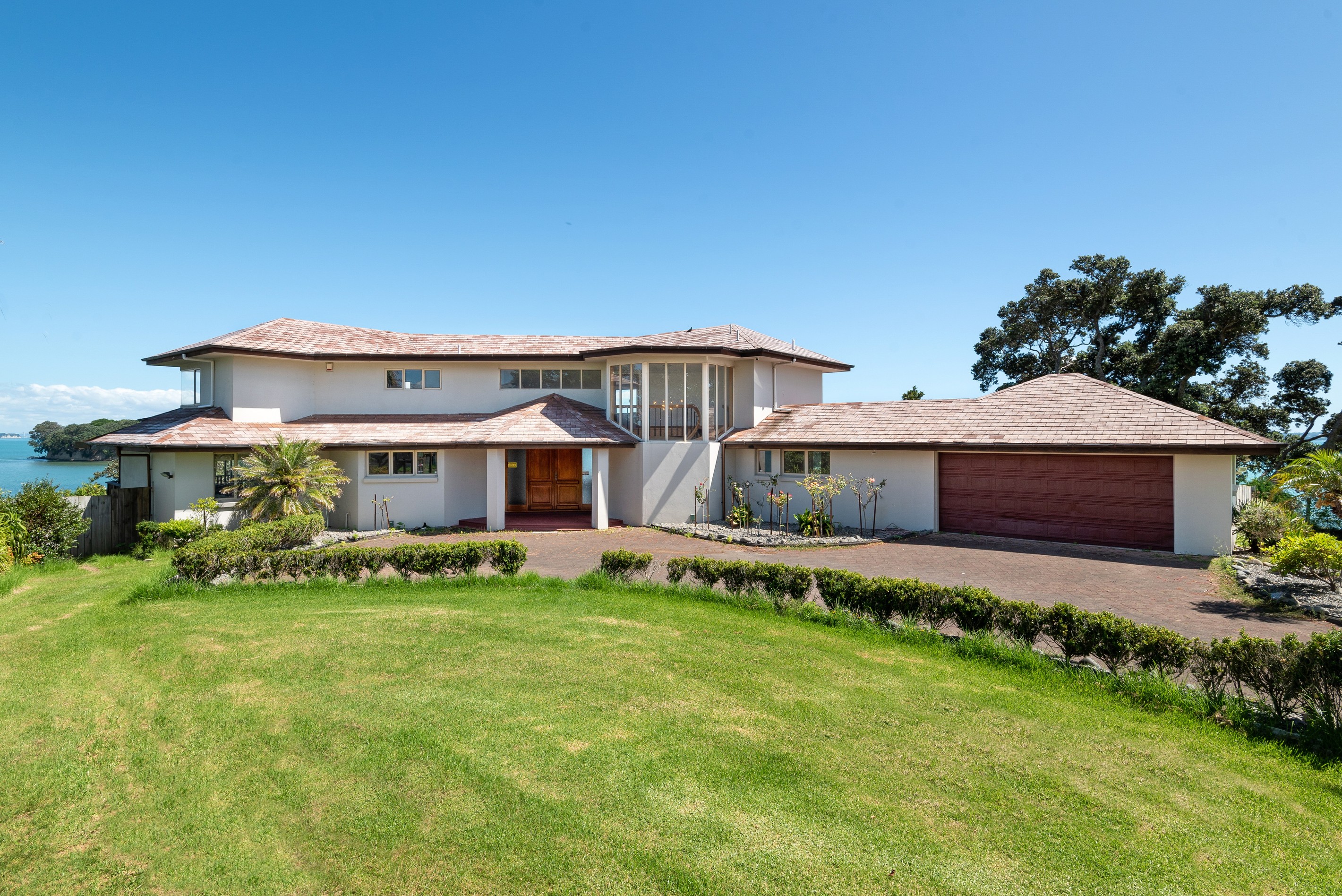 37 Hawke Crescent, Beachlands, Manukau City