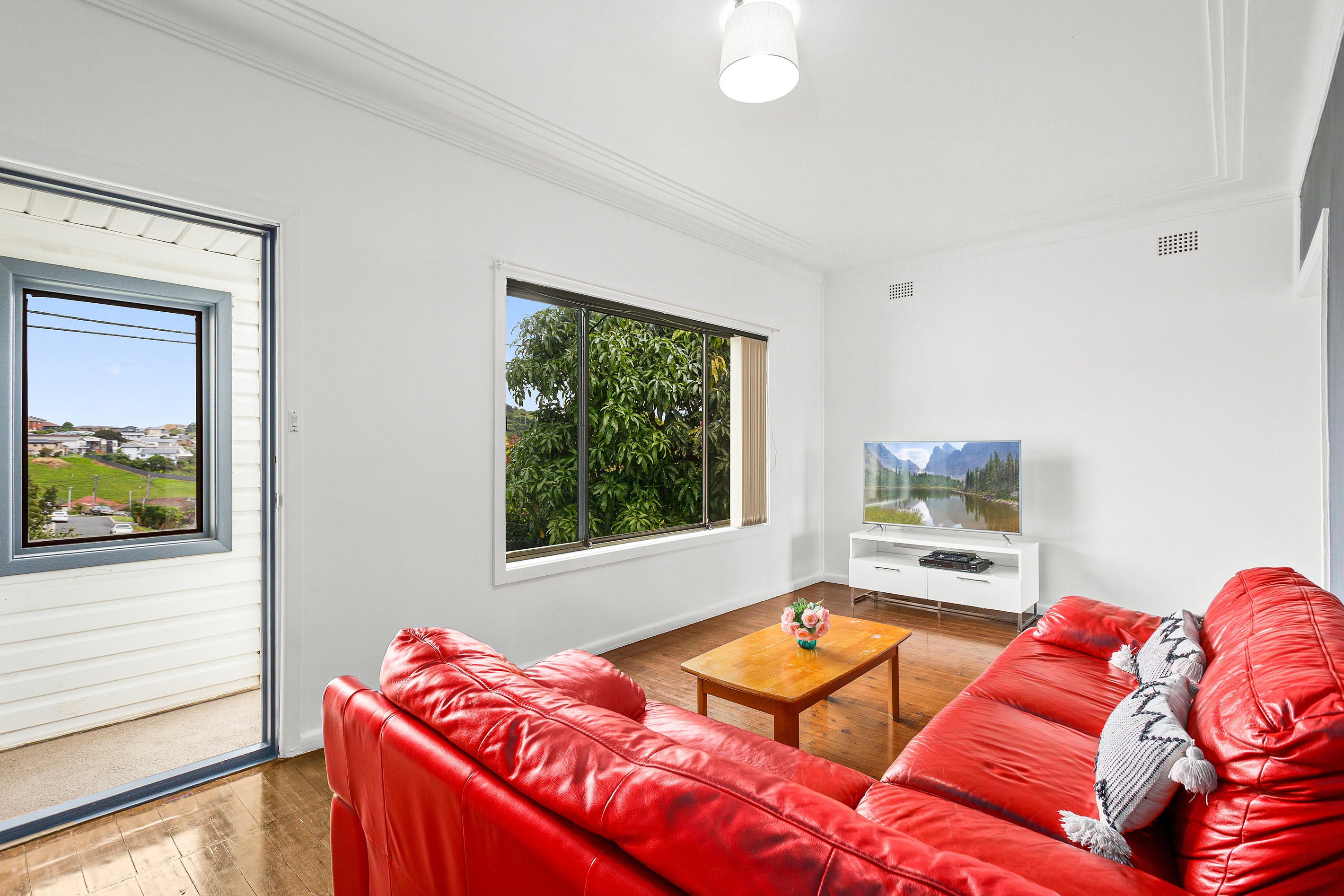 65 Lake Avenue, Cringila, NSW 2502