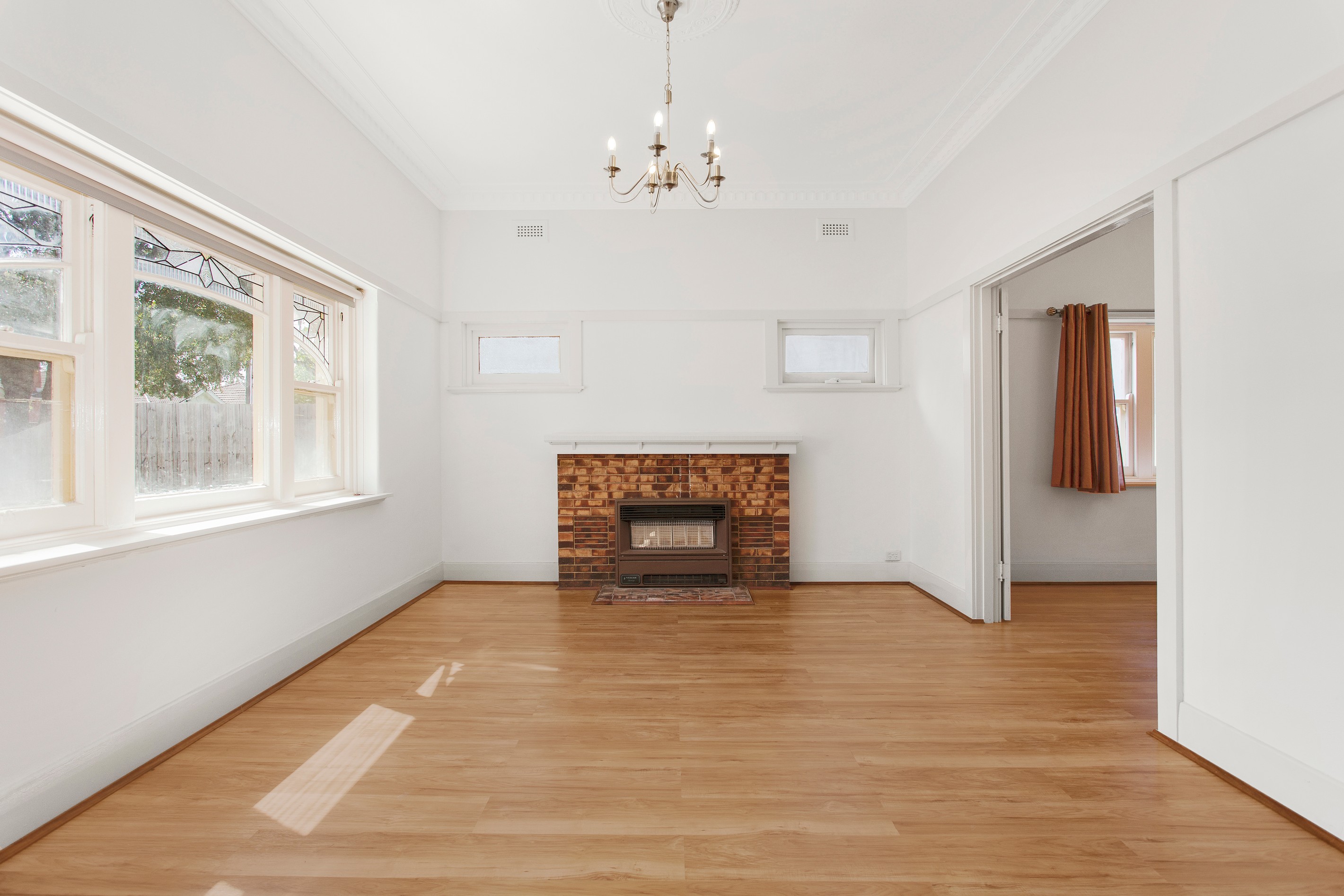 8 Euston Road, Hughesdale, VIC 3166