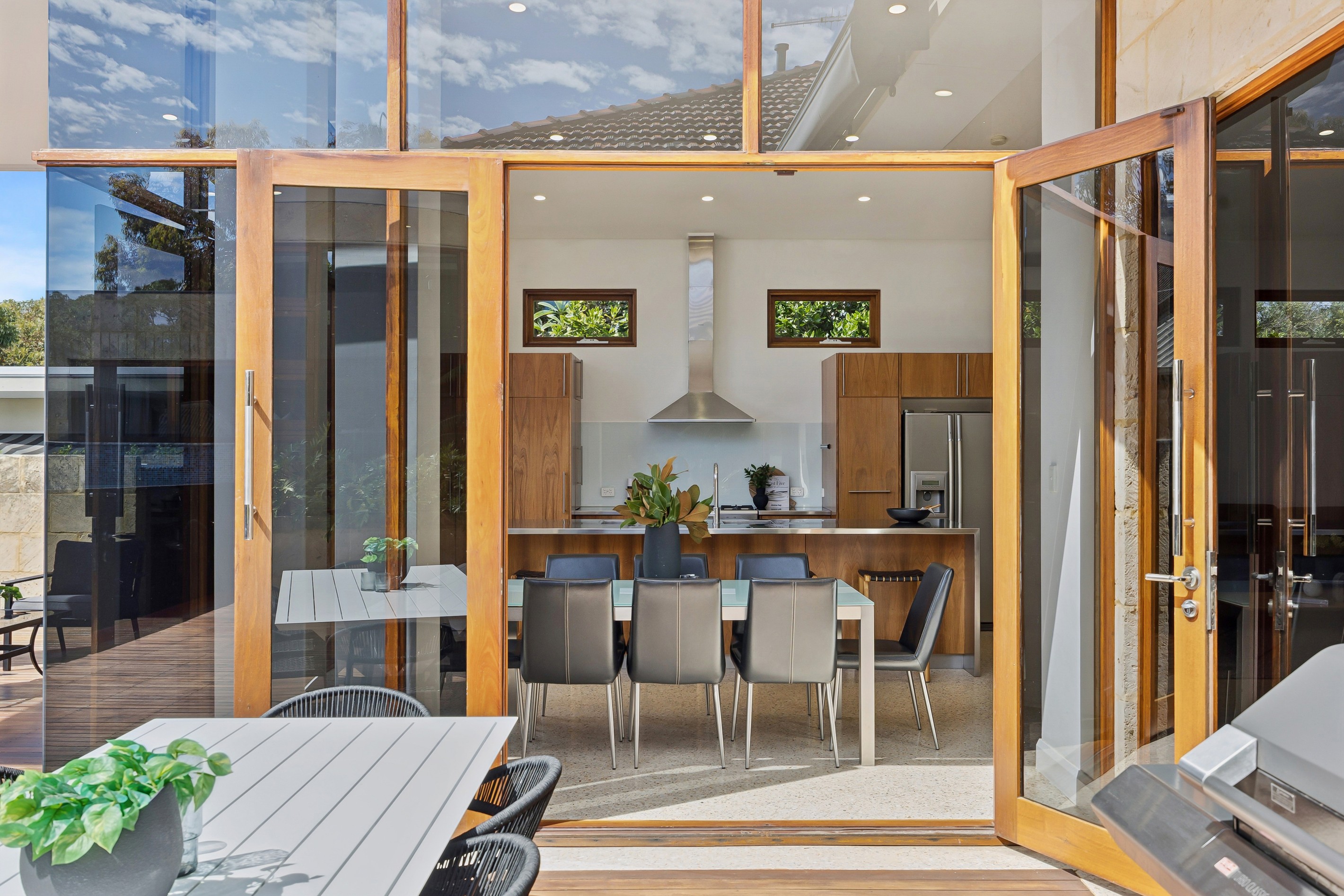 27 Marmion Street, Fremantle, WA 6160